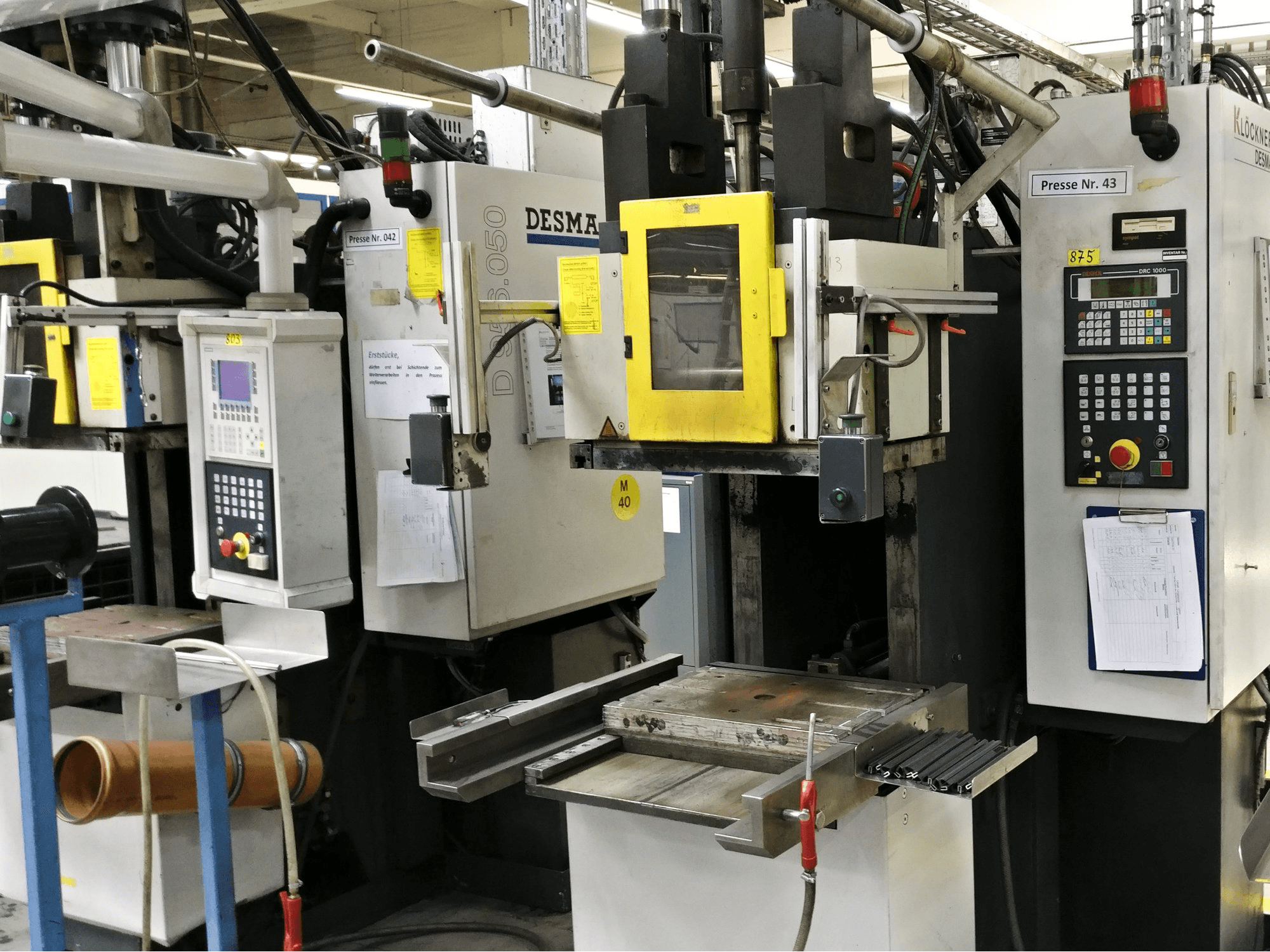 Vista lato destro della macchina Kloeckner Desma 956.050