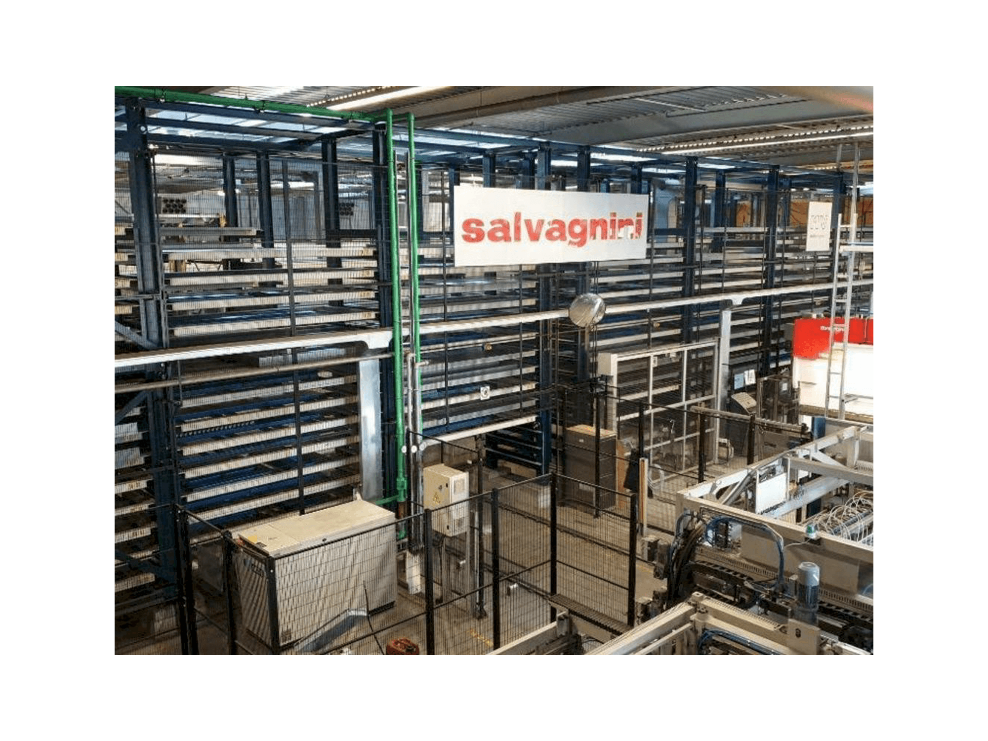 Vista frontale della macchina Salvagnini S4 and P4 and MV installation