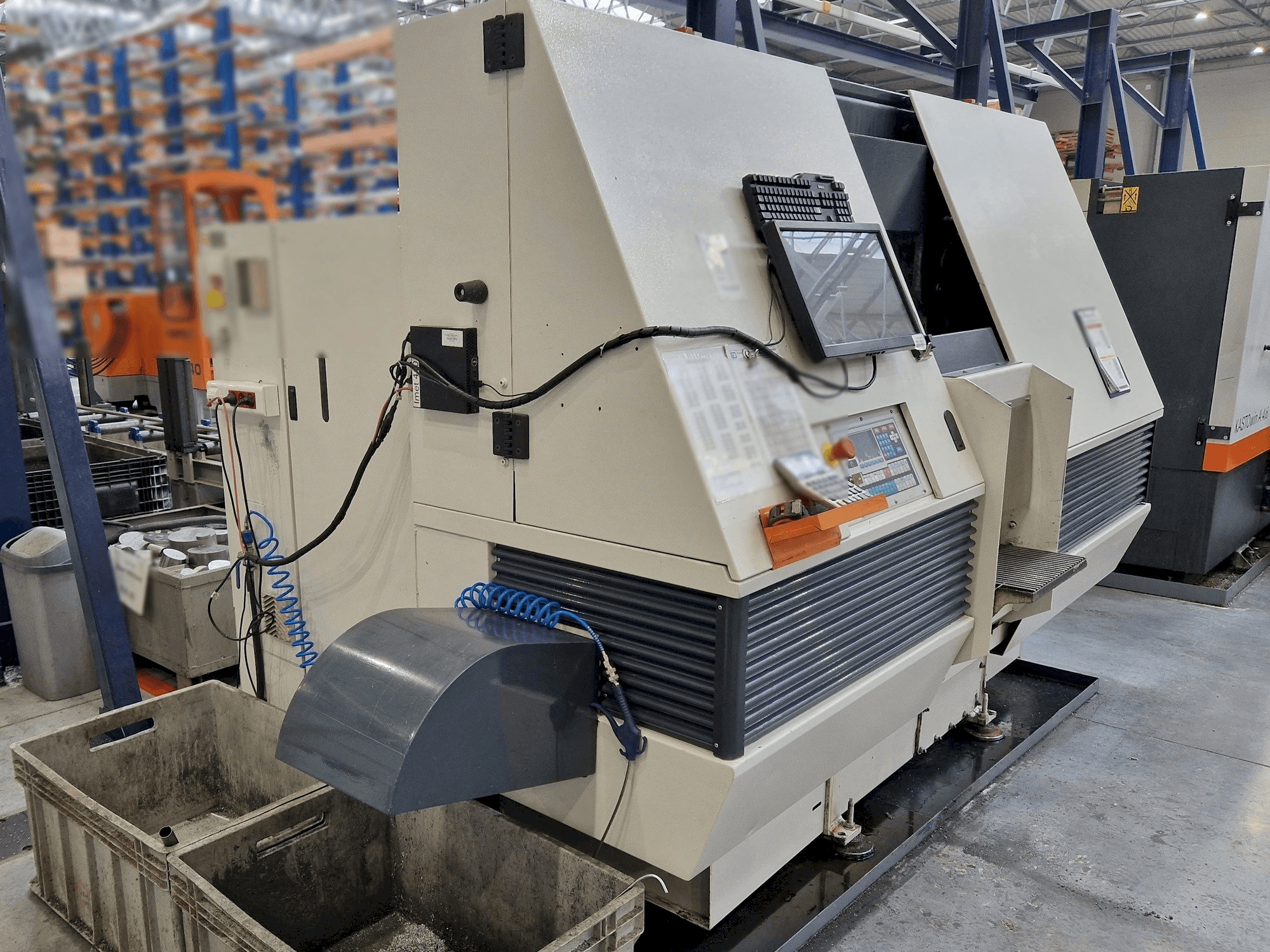 Vista frontale della macchina Imet X-TECH 410