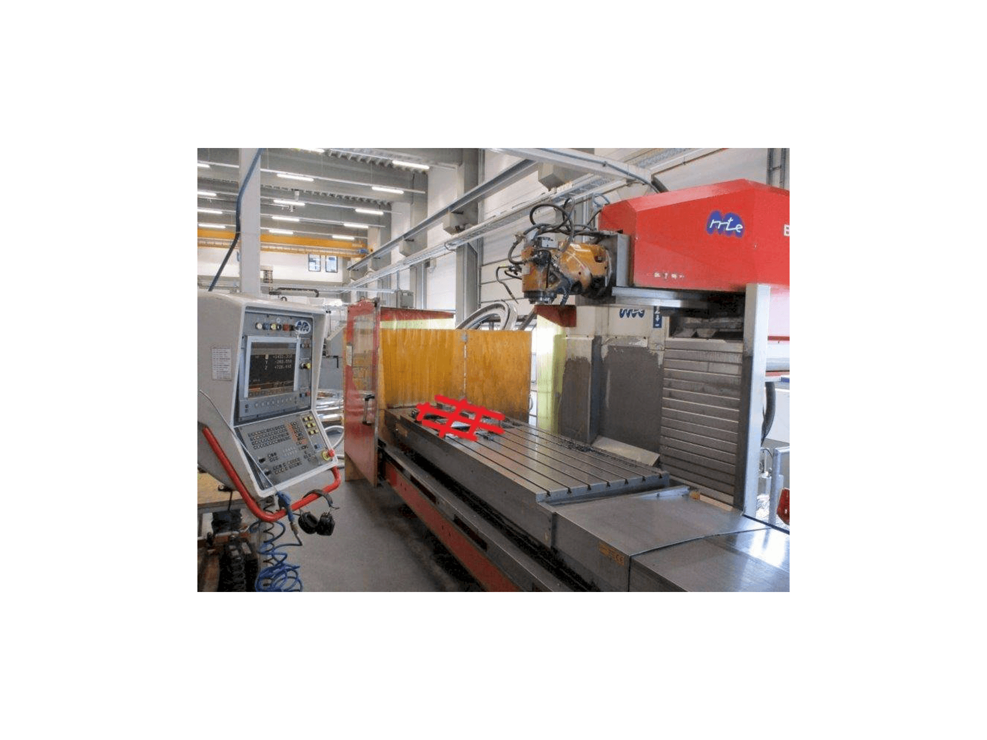 Vista frontale della macchina MTE BF-2700