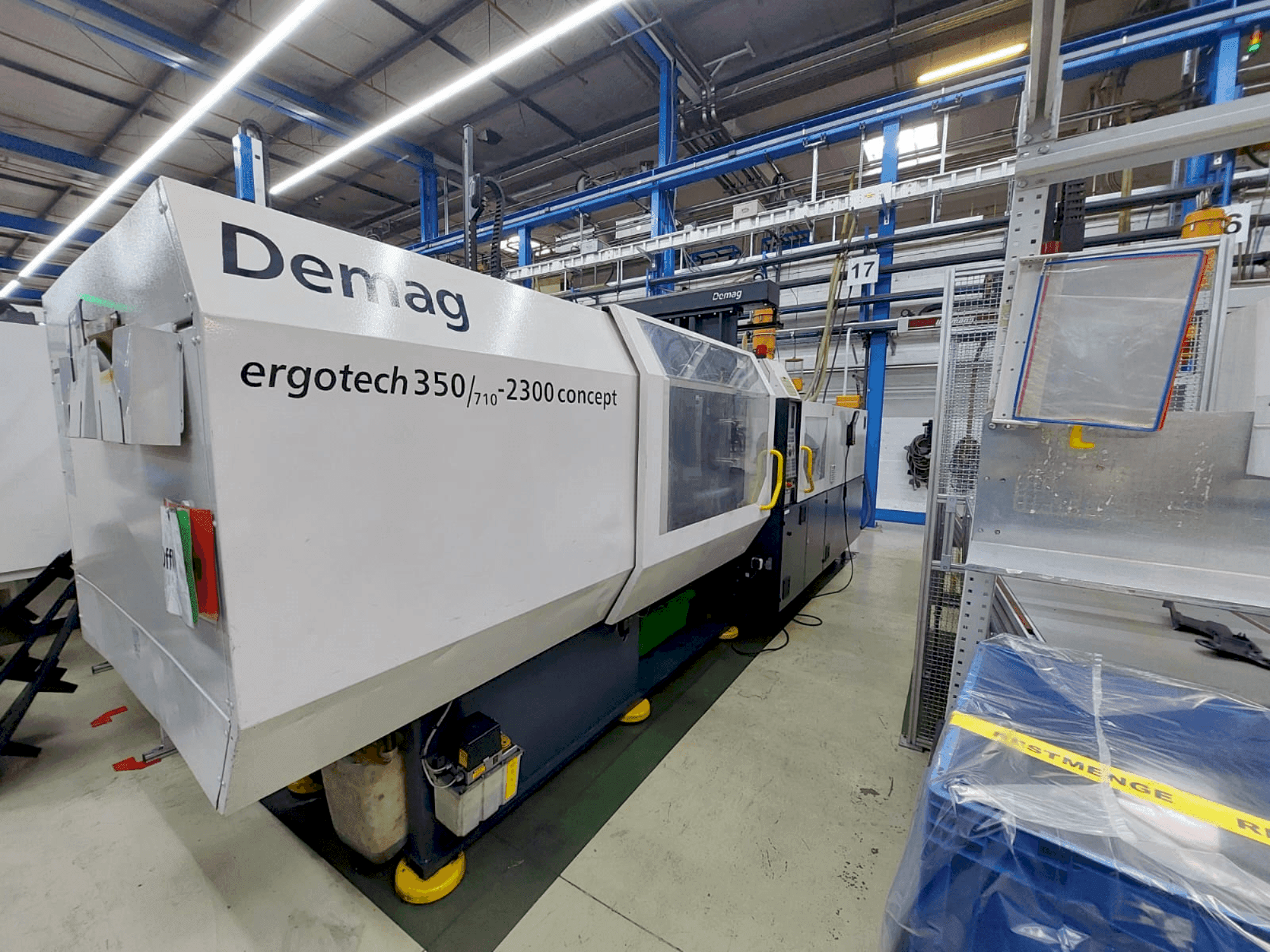 Vista frontale della macchina DEMAG Ergo-Tech 350 Concept