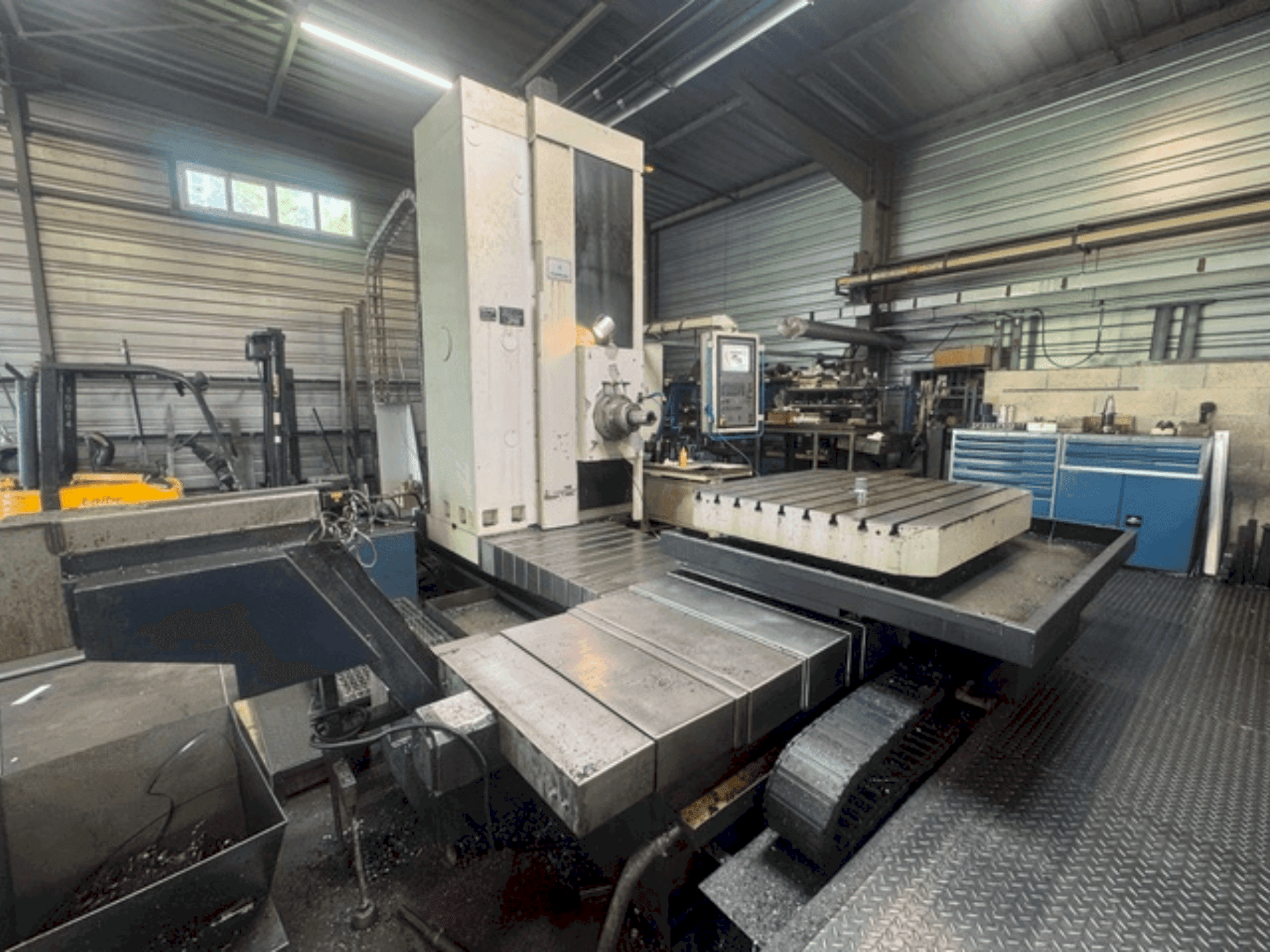 Vista frontale della macchina SMCTL PCB110