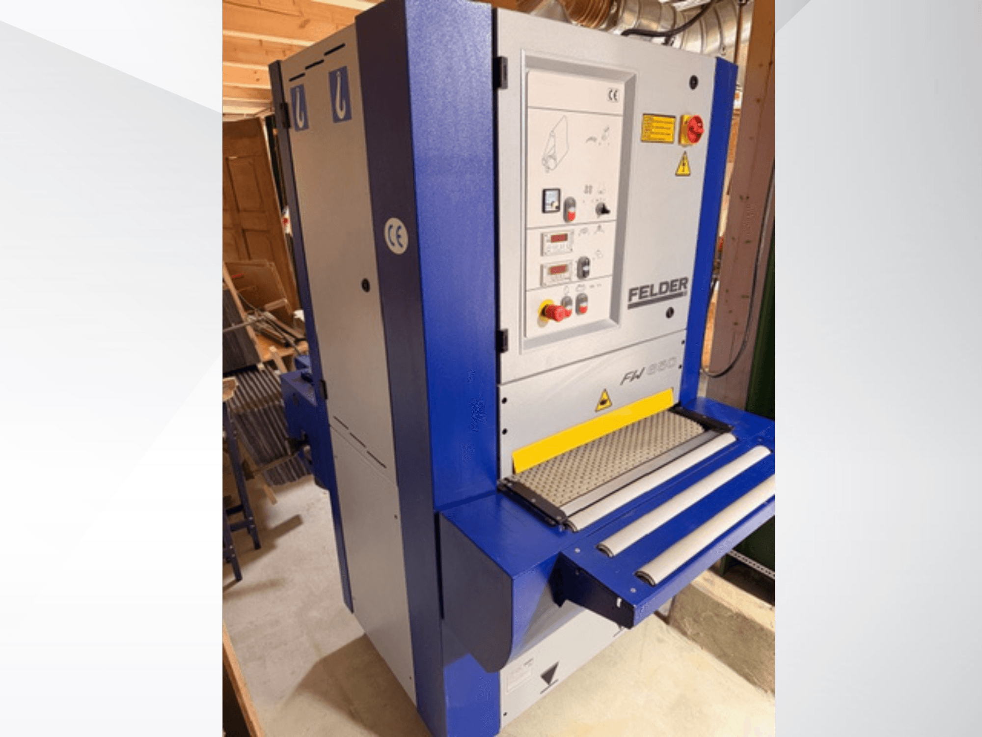 Pialla Felder FH 930, vista frontale, con pannello di controllo, funzioni di sicurezza e rulli di ingresso/uscita visibili.