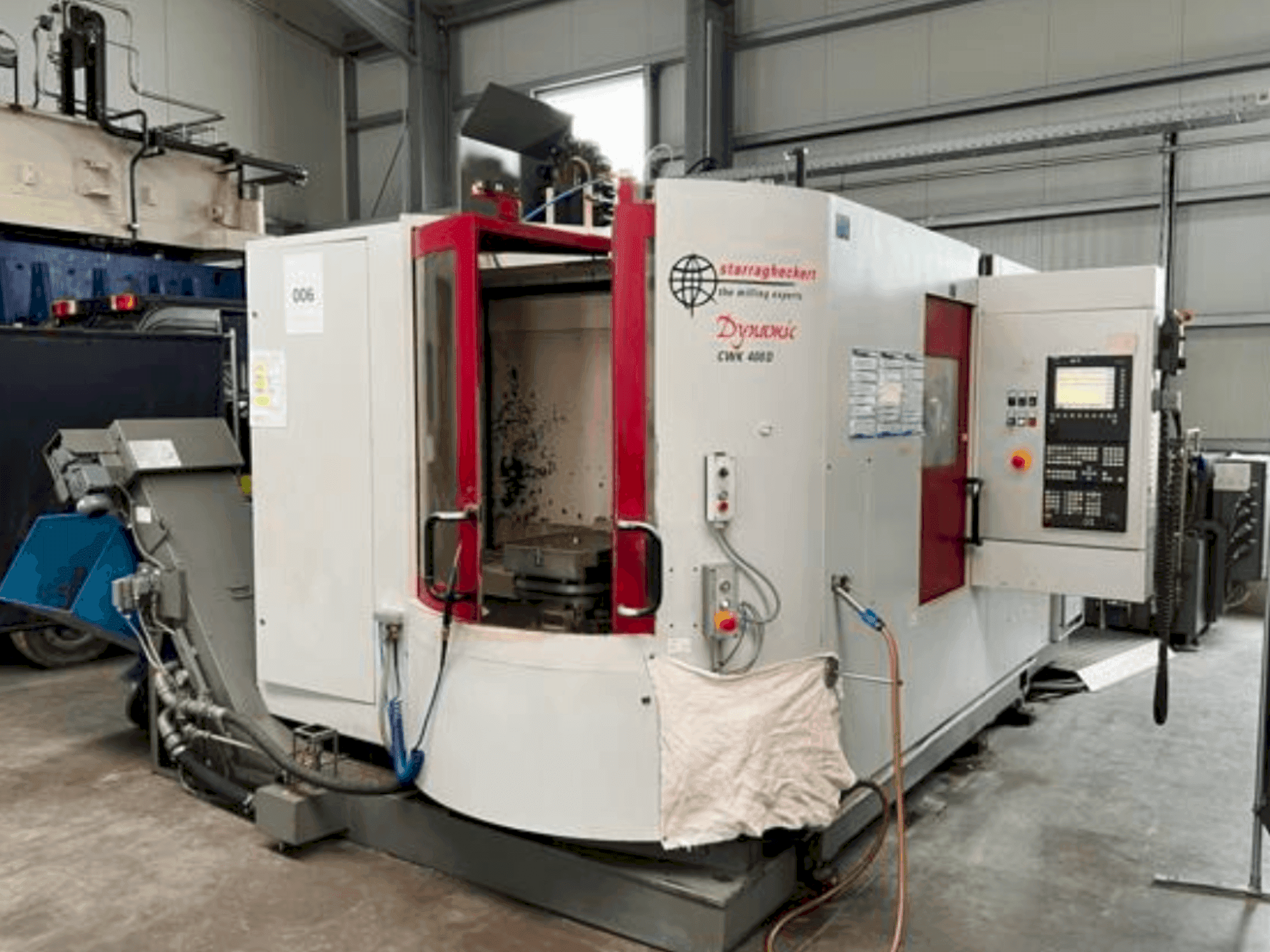 Vista frontale della macchina Starrag Heckert Dynamic CWK 400D