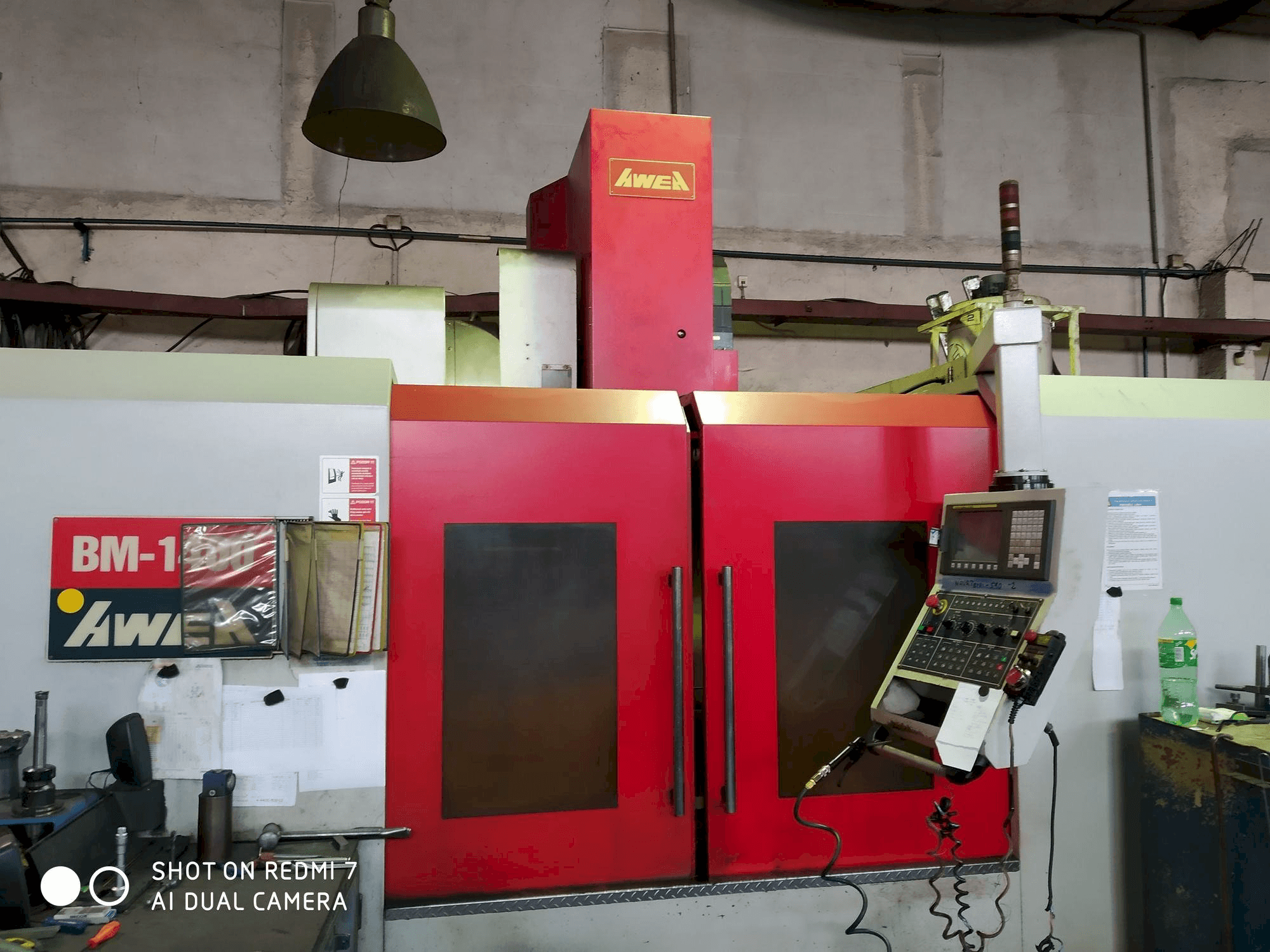 Vista frontale della macchina AWEA BM-1400