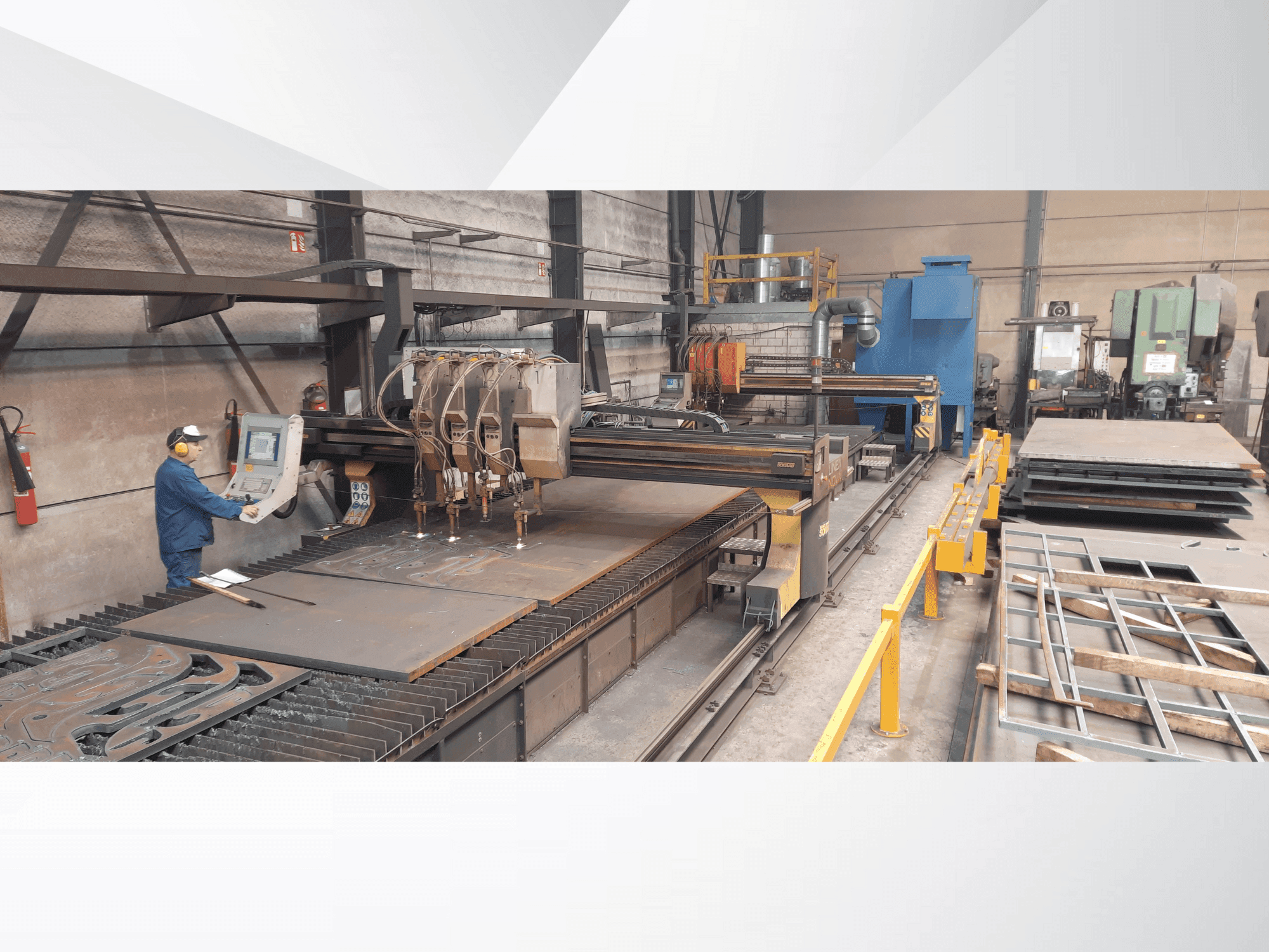 Vista frontale della macchina SOITAAB Lineatech-Nova 40