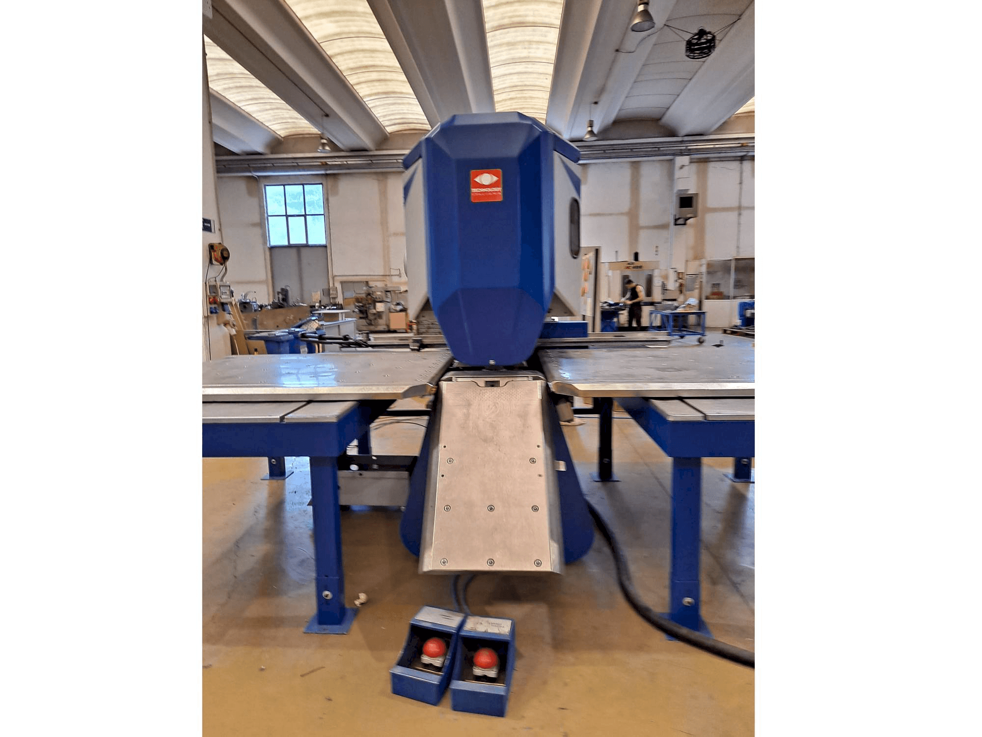 Vista frontale della macchina TECHNOLOGY Tecnotransfer 15sr 1500/2000