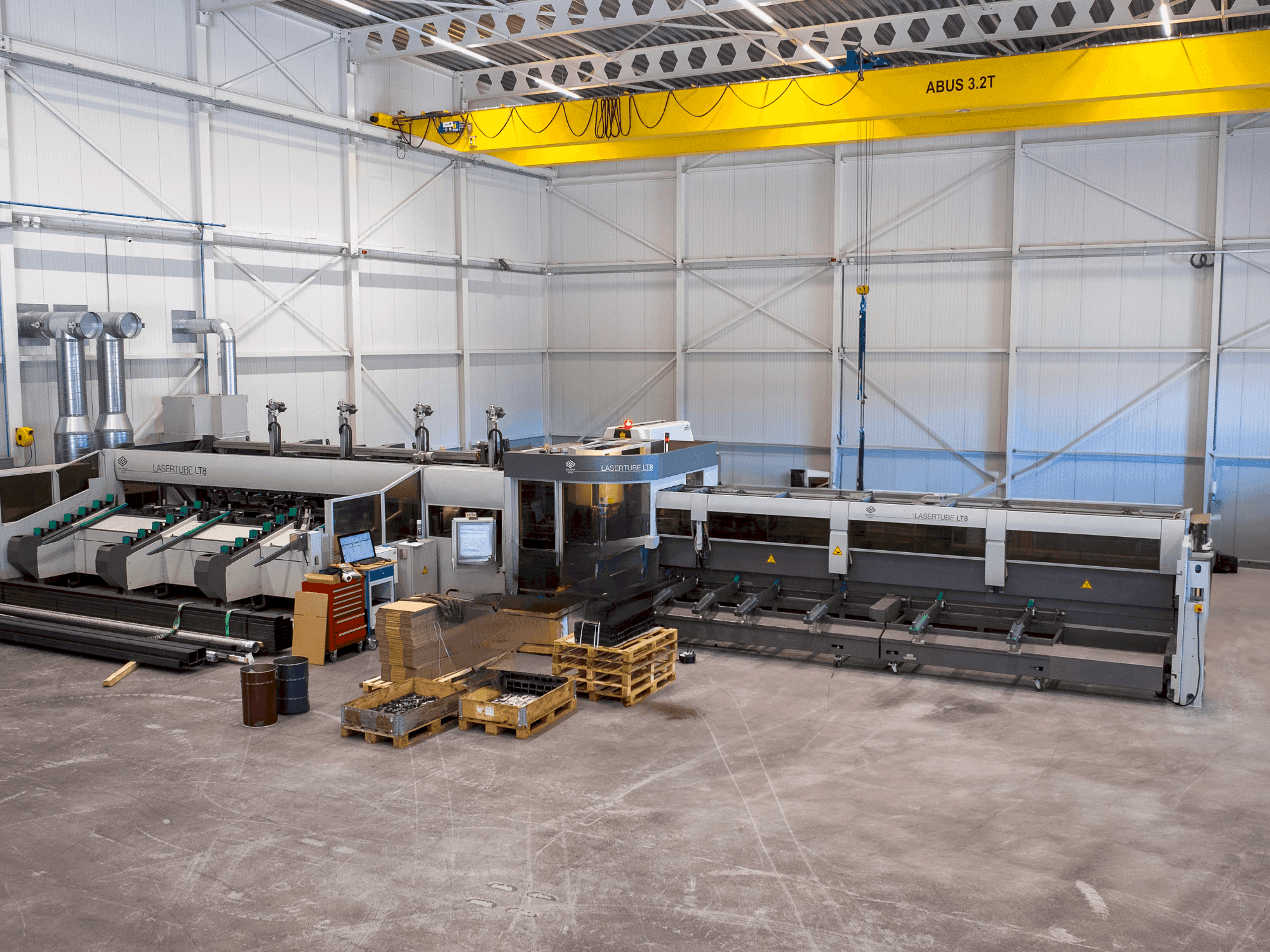 Vista frontale della macchina BLM Adige LT8 4kW Co2