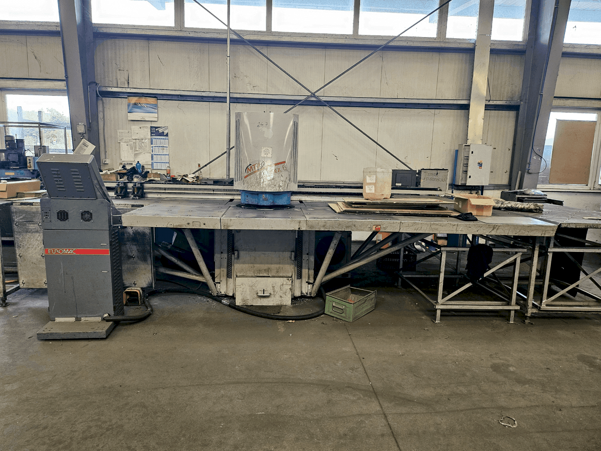 Vista frontale della macchina Euromac MTX Flex 6