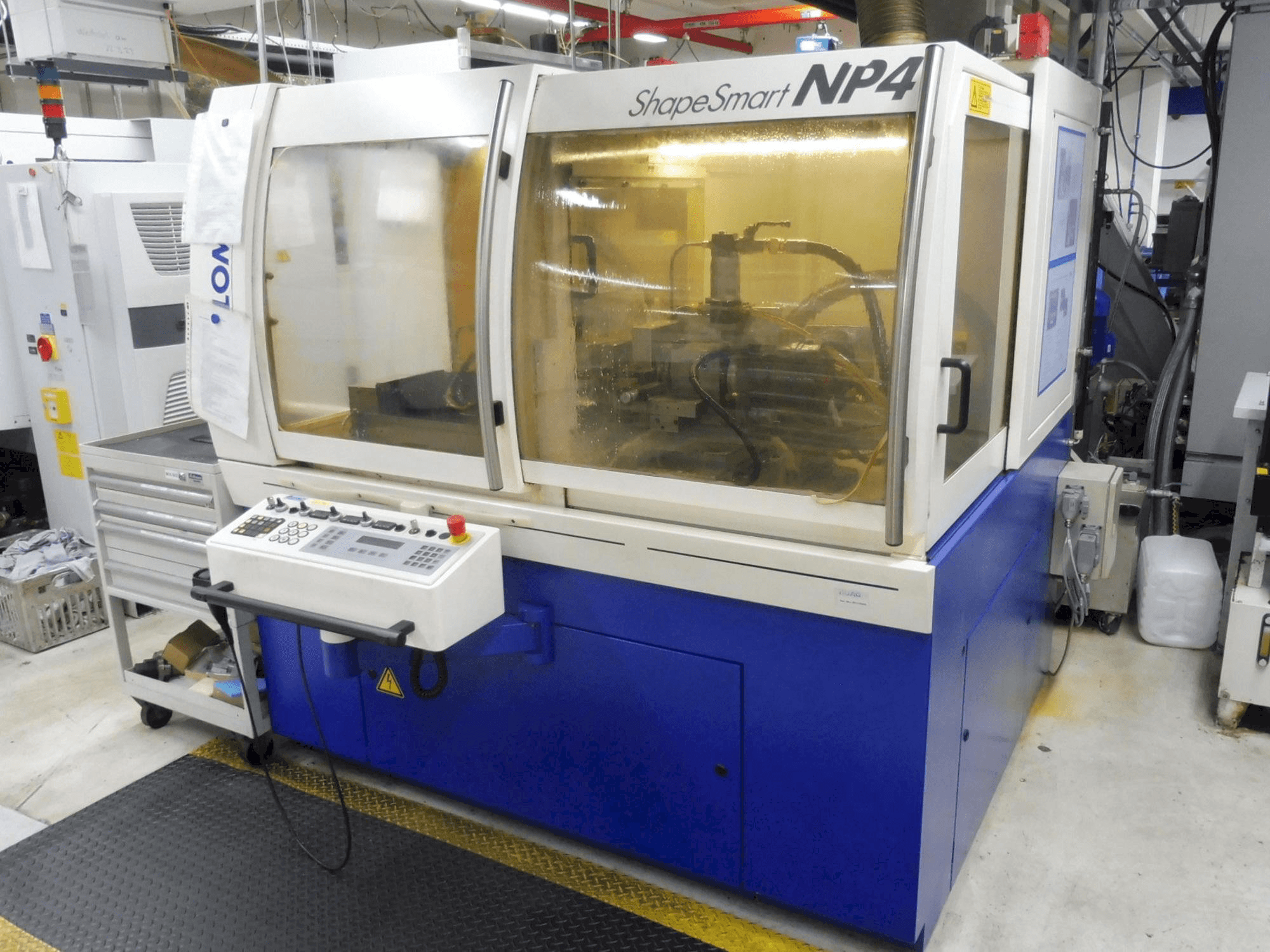 Vista frontale della macchina ROLLOMATIC ShapeSmart NP4