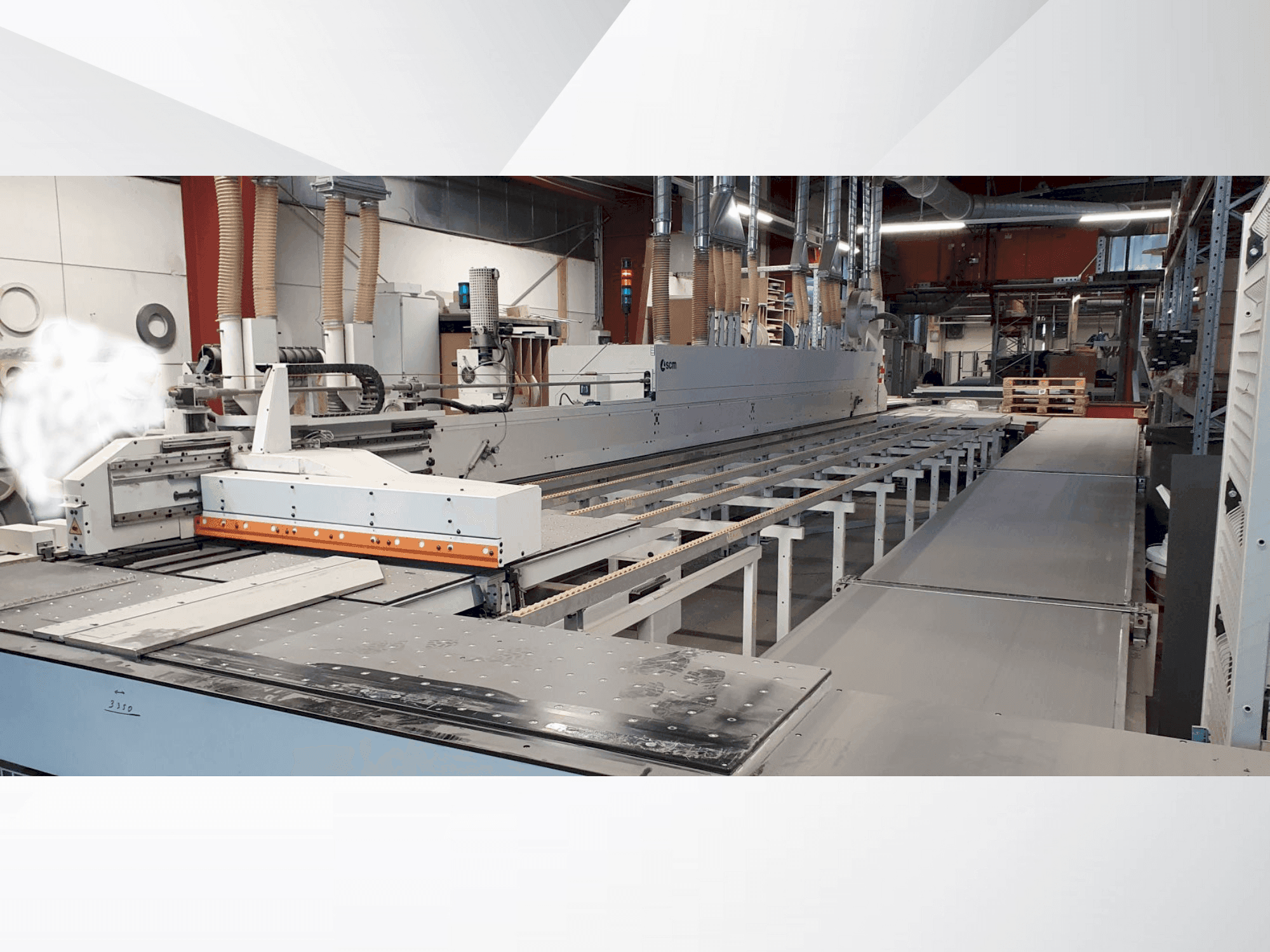 Vista frontale della macchina SCM STEFANI EBM System S 01