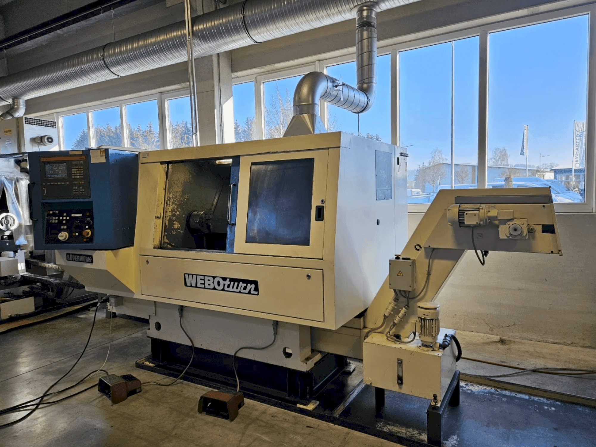 Vista frontale della macchina ROEPERWERK WEBOturn