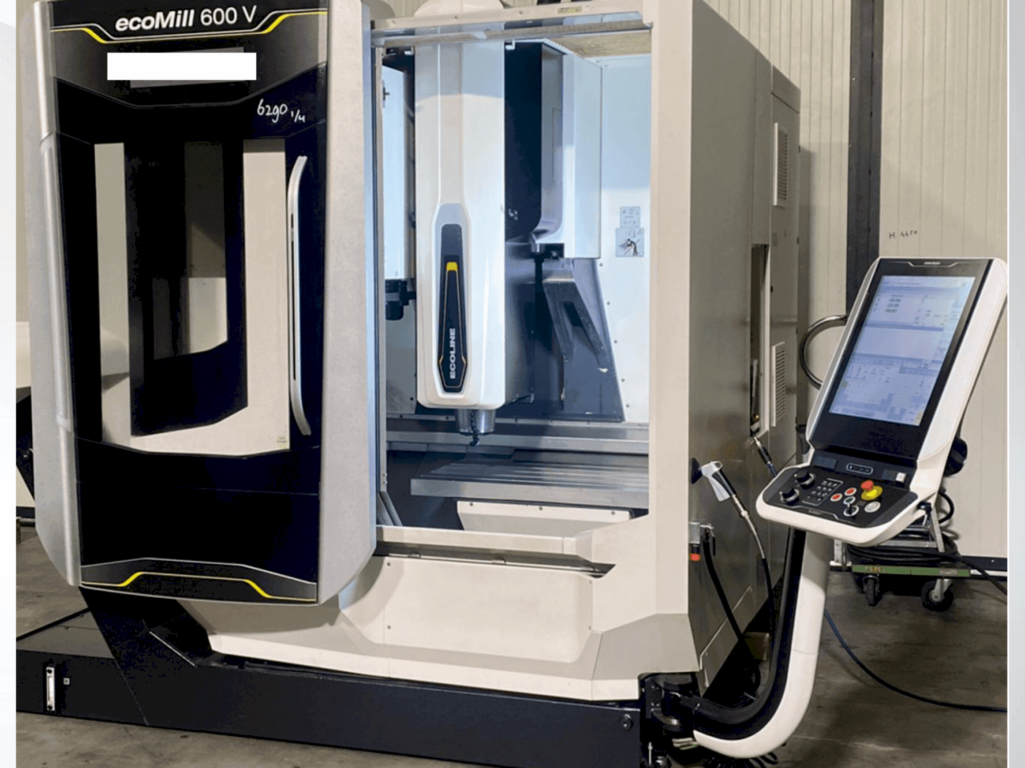 Vista frontale della macchina DMG Ecomill 600V