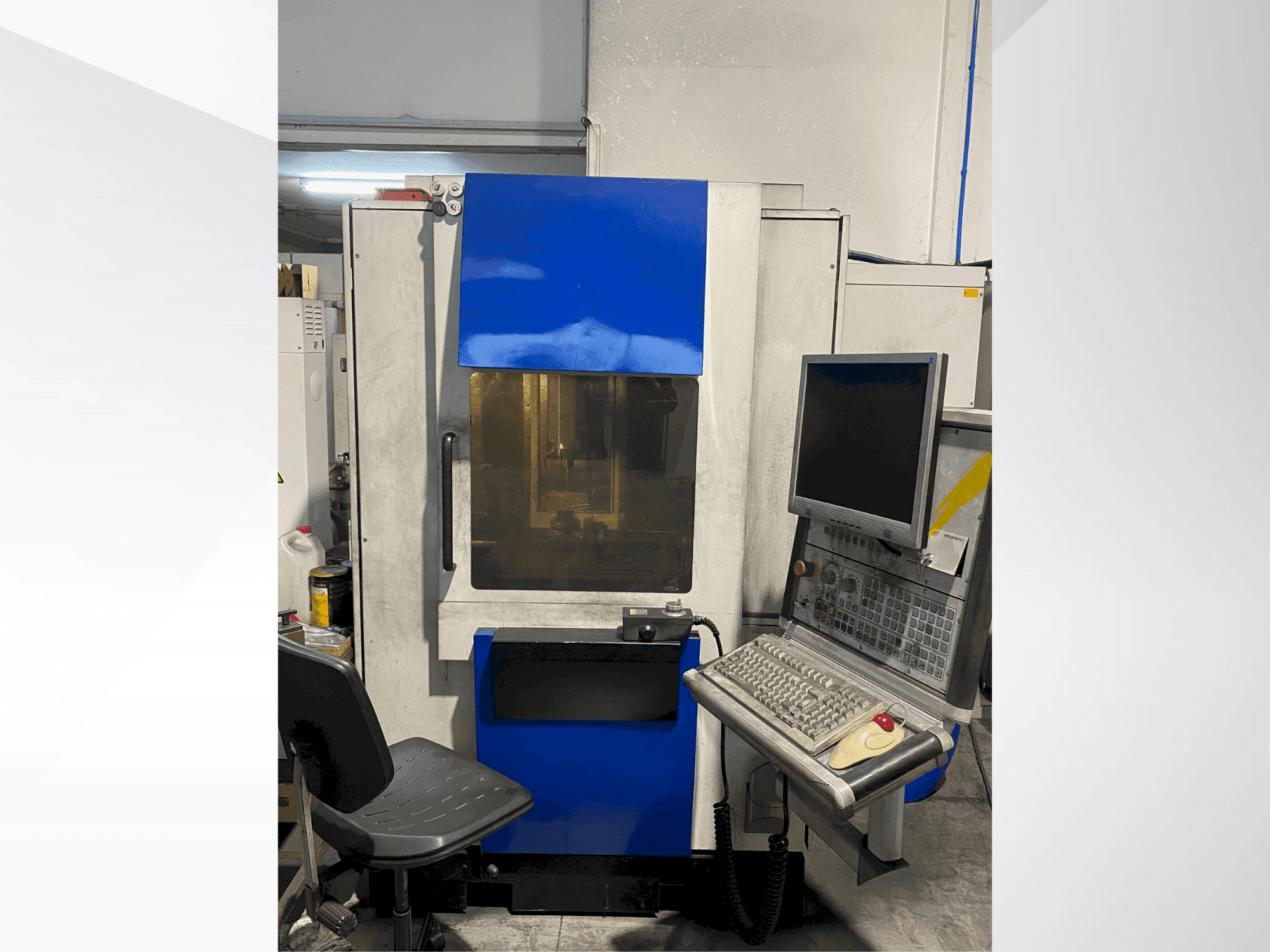 Vista frontale della macchina OPS INGERSOLL 600