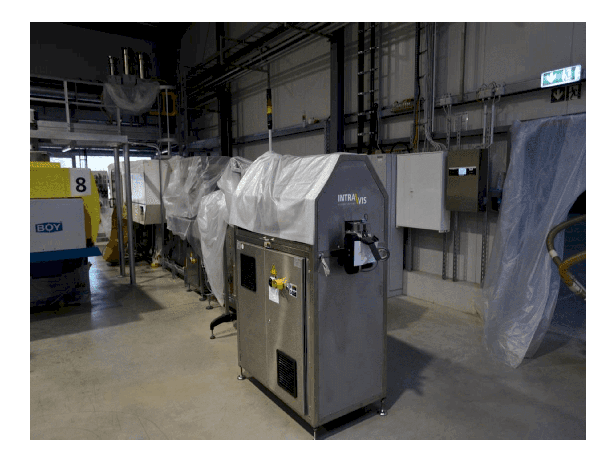 Vista frontale della macchina INTRAVIS Capwatcher 6432