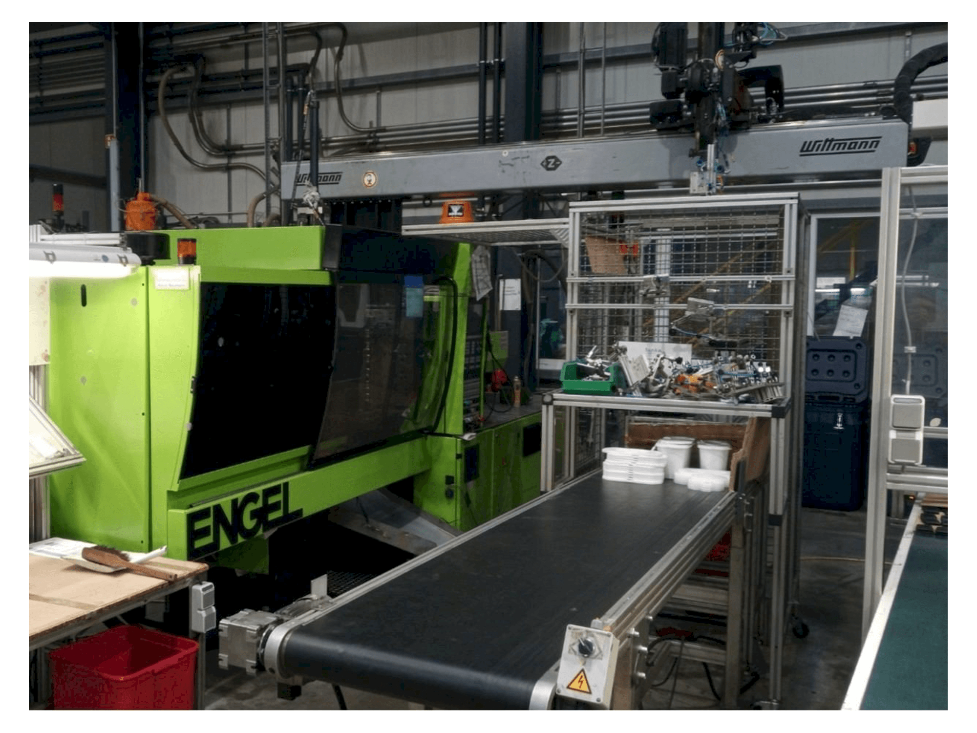 Vista frontale della macchina Engel VICTORY 500/120 Phoenix