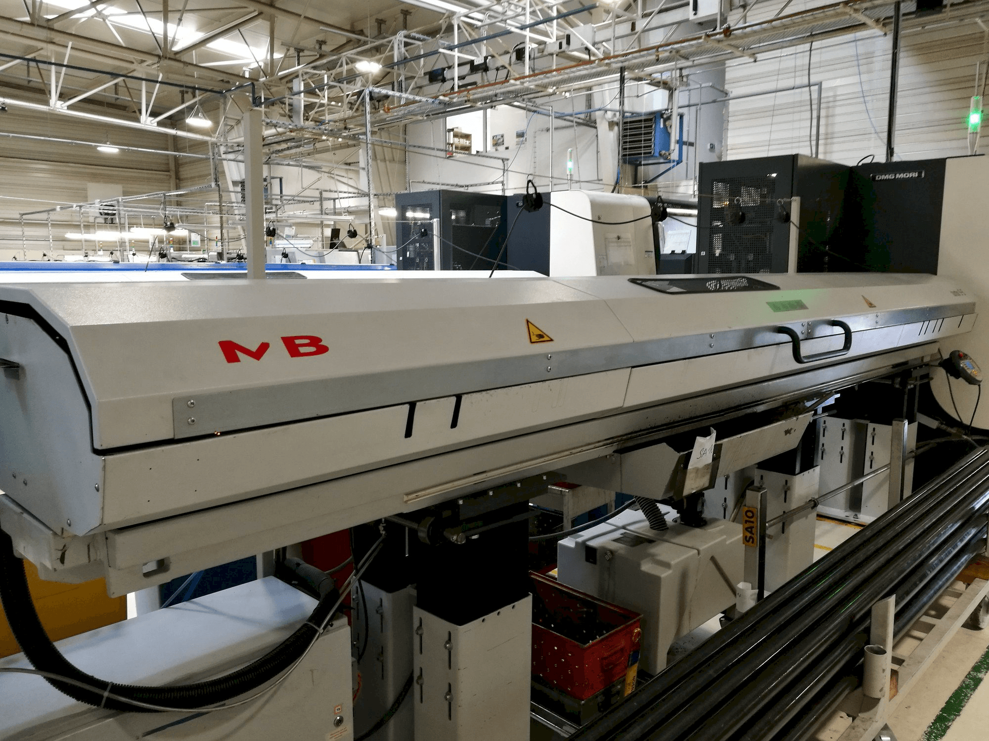 Vista frontale della macchina FMB Turbo 5-55/4200 A