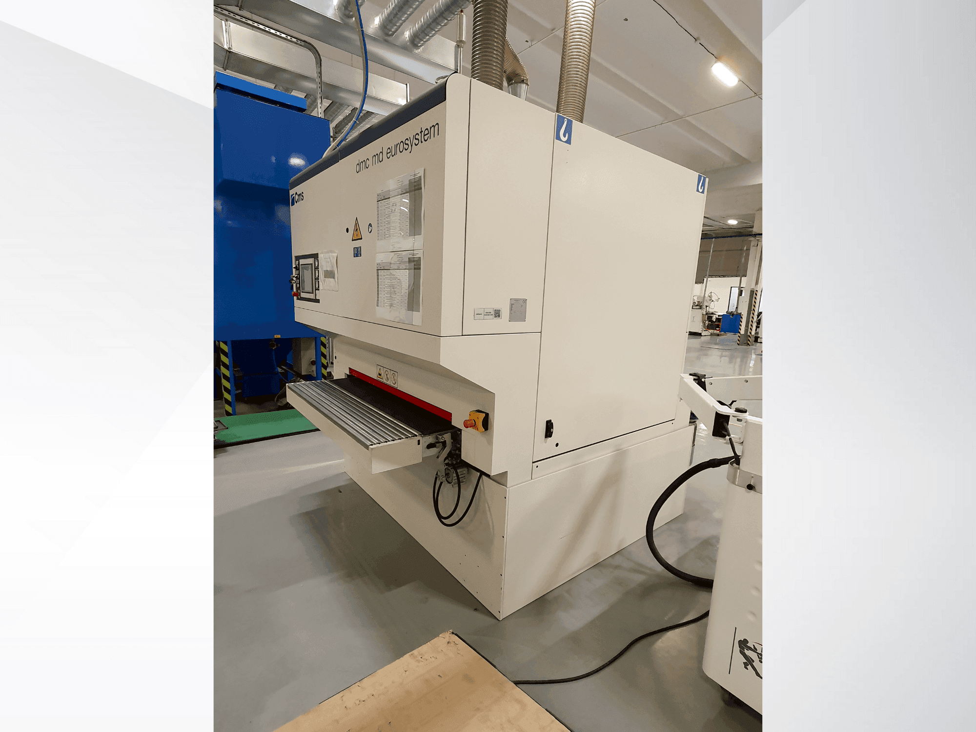 Vista frontale della macchina CMS ESYM M3 1350