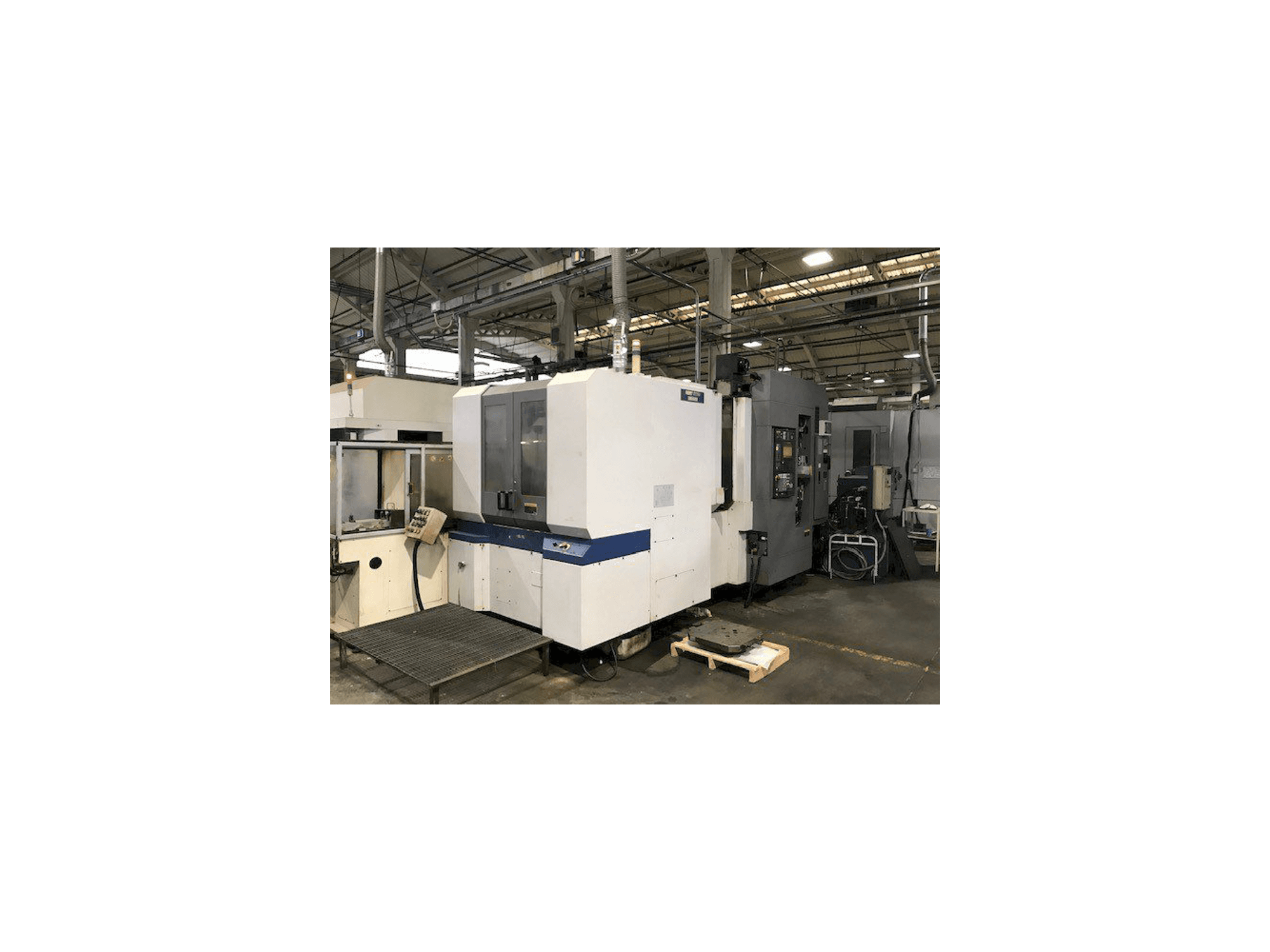 Vista frontale della macchina MORI SEIKI SH 5000