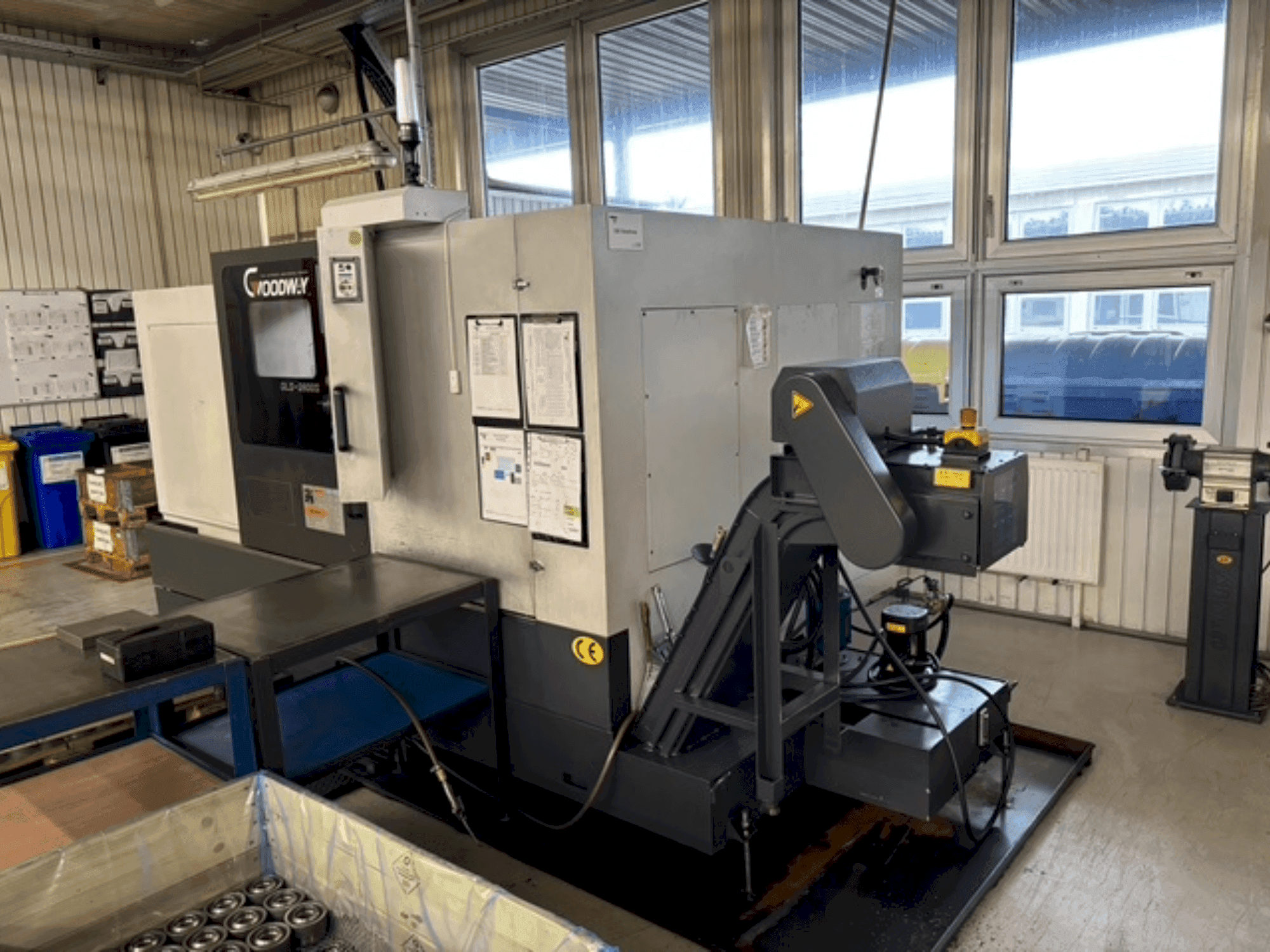 Vista frontale della macchina Goodway GLS-2800S