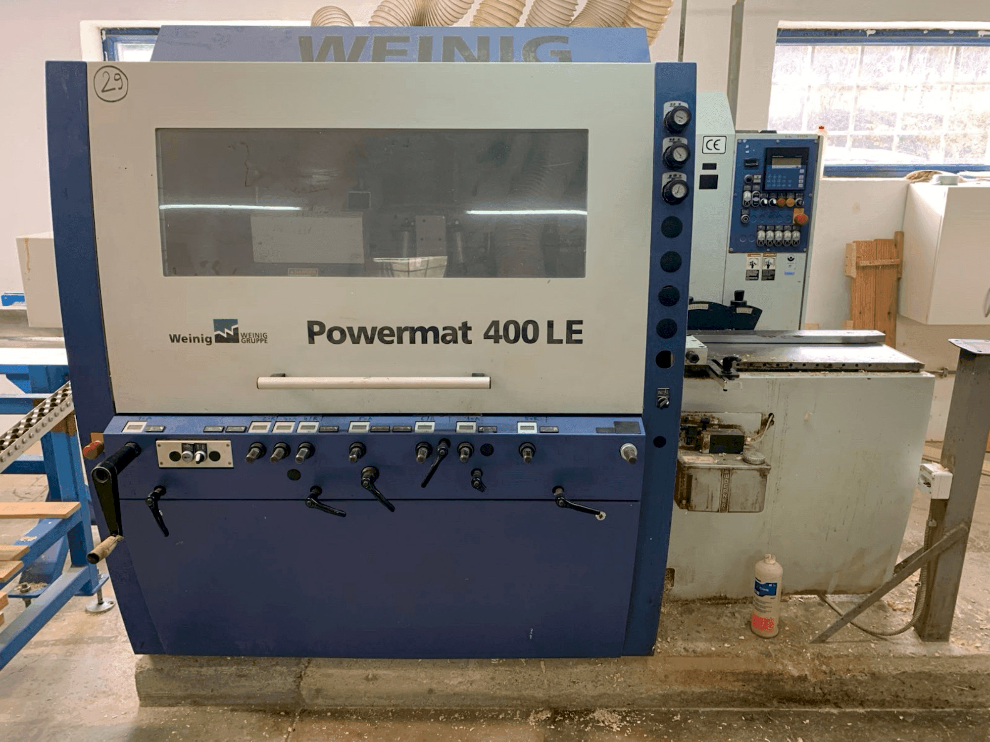 Vista frontale della macchina WEINIG / DIMTER POWERMAT 400LE