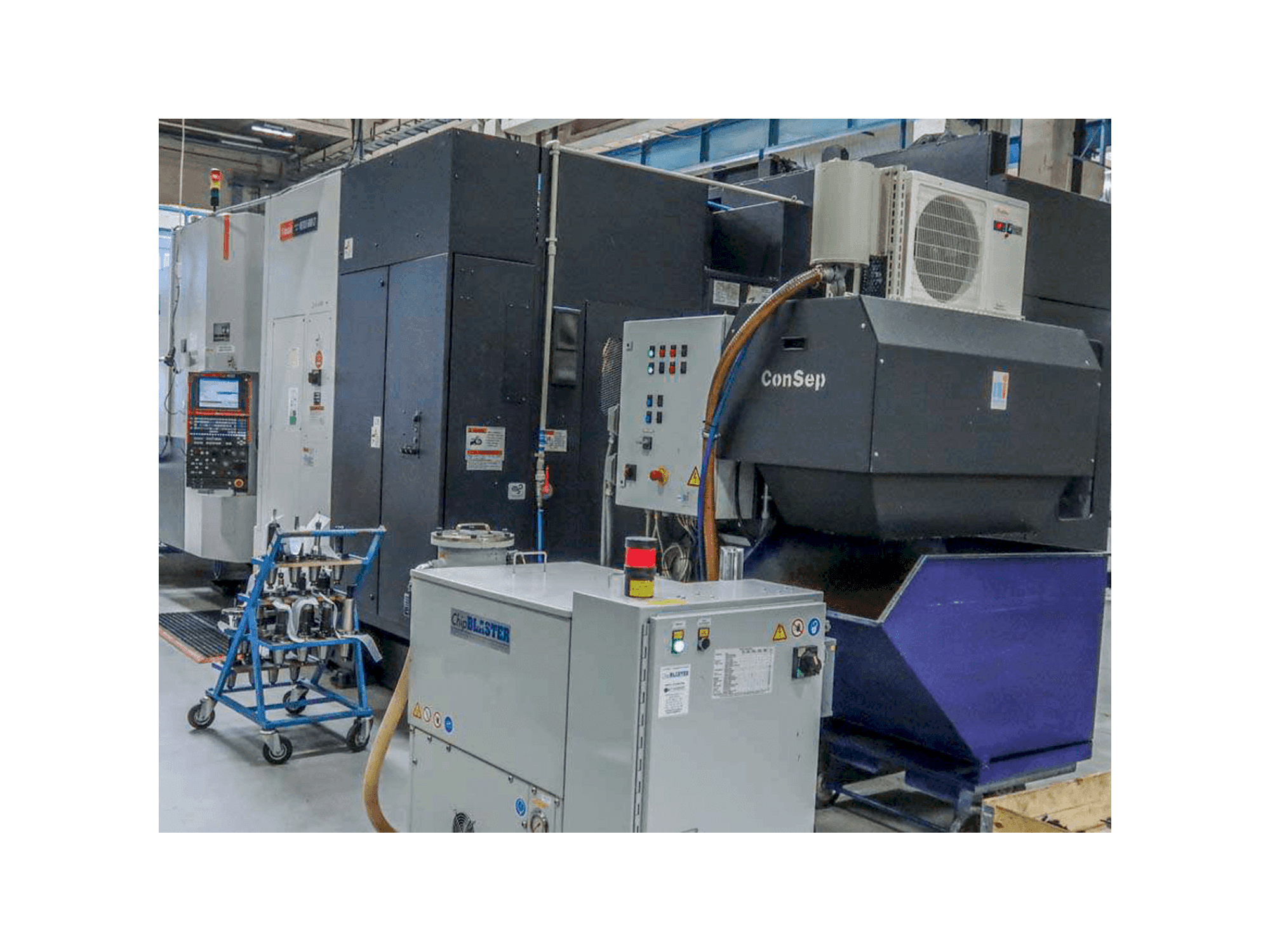 Vista frontale della macchina Mazak NEXUS HCN 6000 II