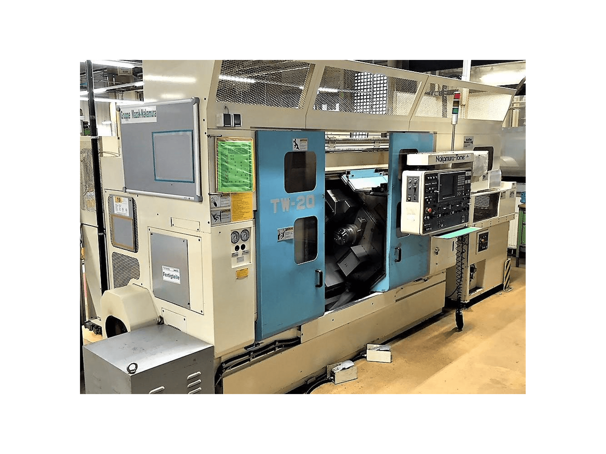 Vista lato sinistro della macchina NAKAMURA-TOME TW-20