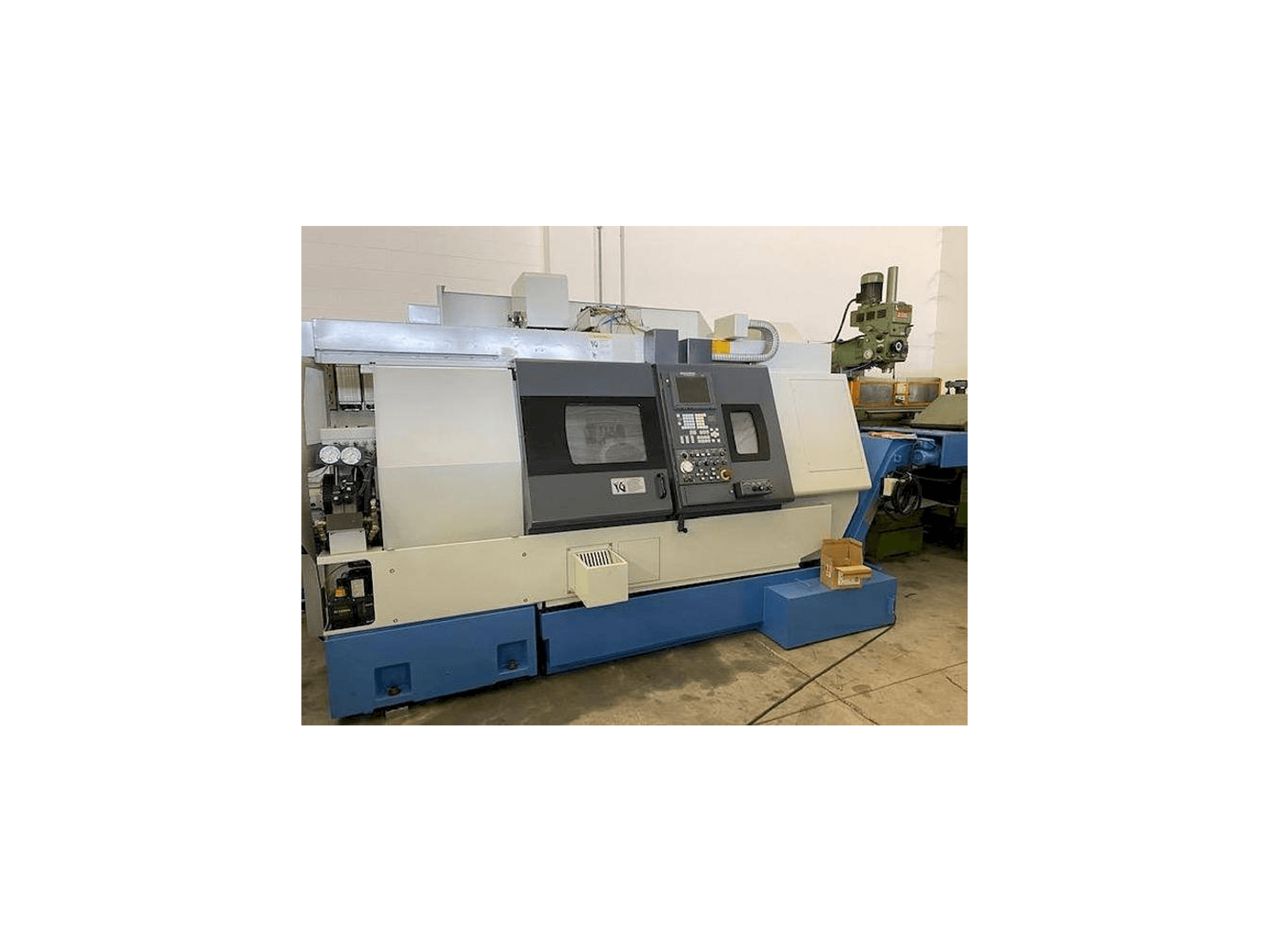 Vista frontale della macchina Mazak INTEGREX 200 SY