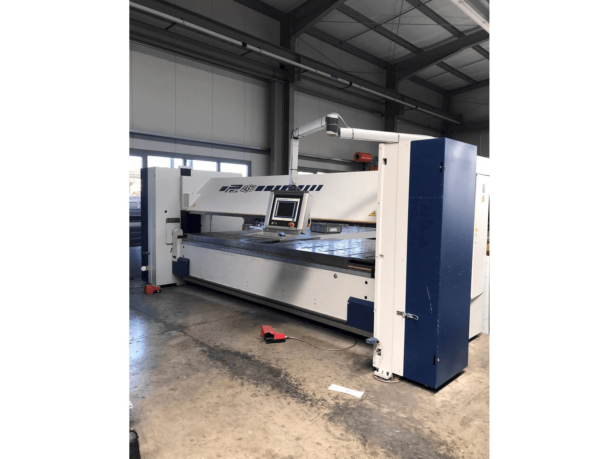 Vista frontale della macchina SCHRODER-FASTI FP 60-40/4