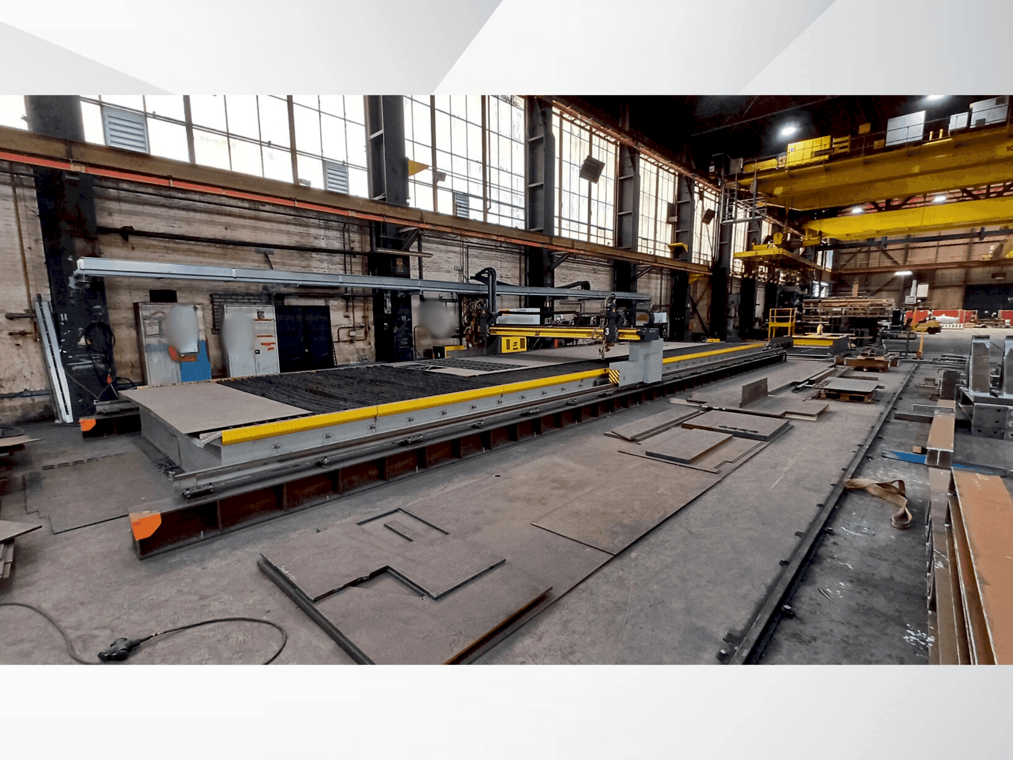 Vista frontale della macchina ESAB SXE-P4500