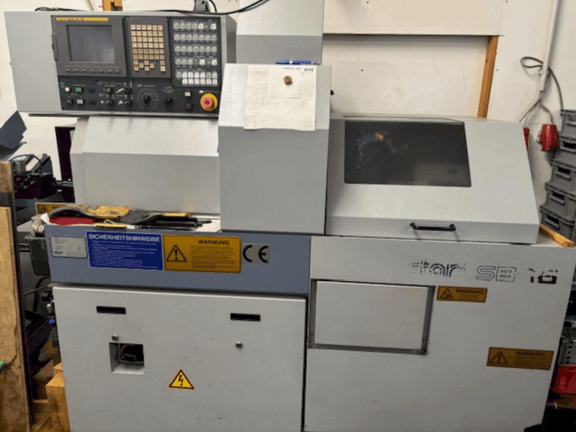 Vista frontale della macchina Star SB-16