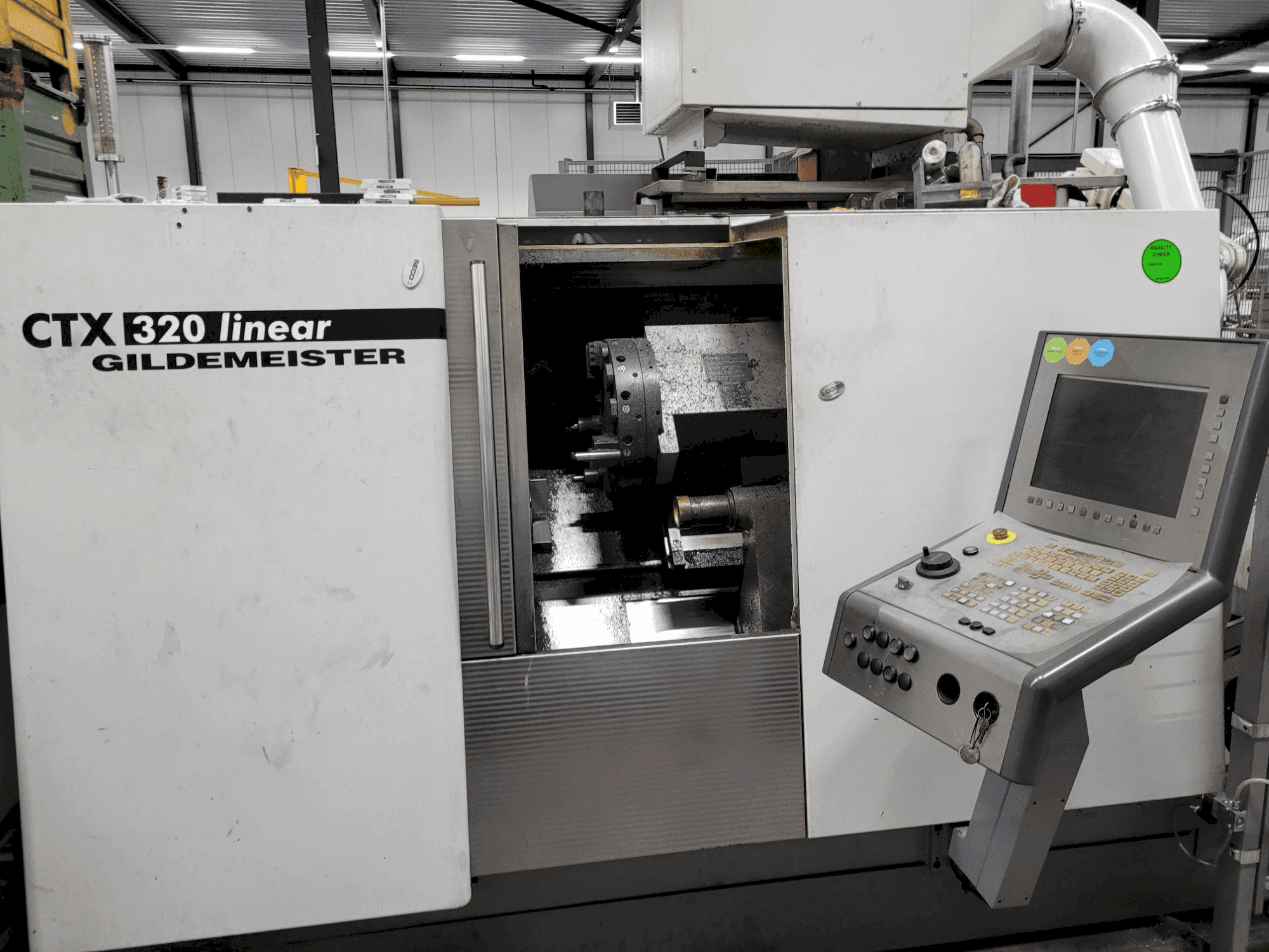 Vista frontale della macchina DMG Gildemeister CTX 320 linear