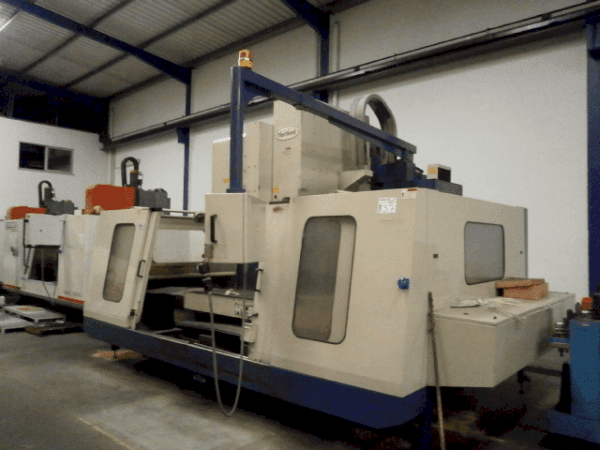 Vista frontale della macchina HARTFORD HV-80A