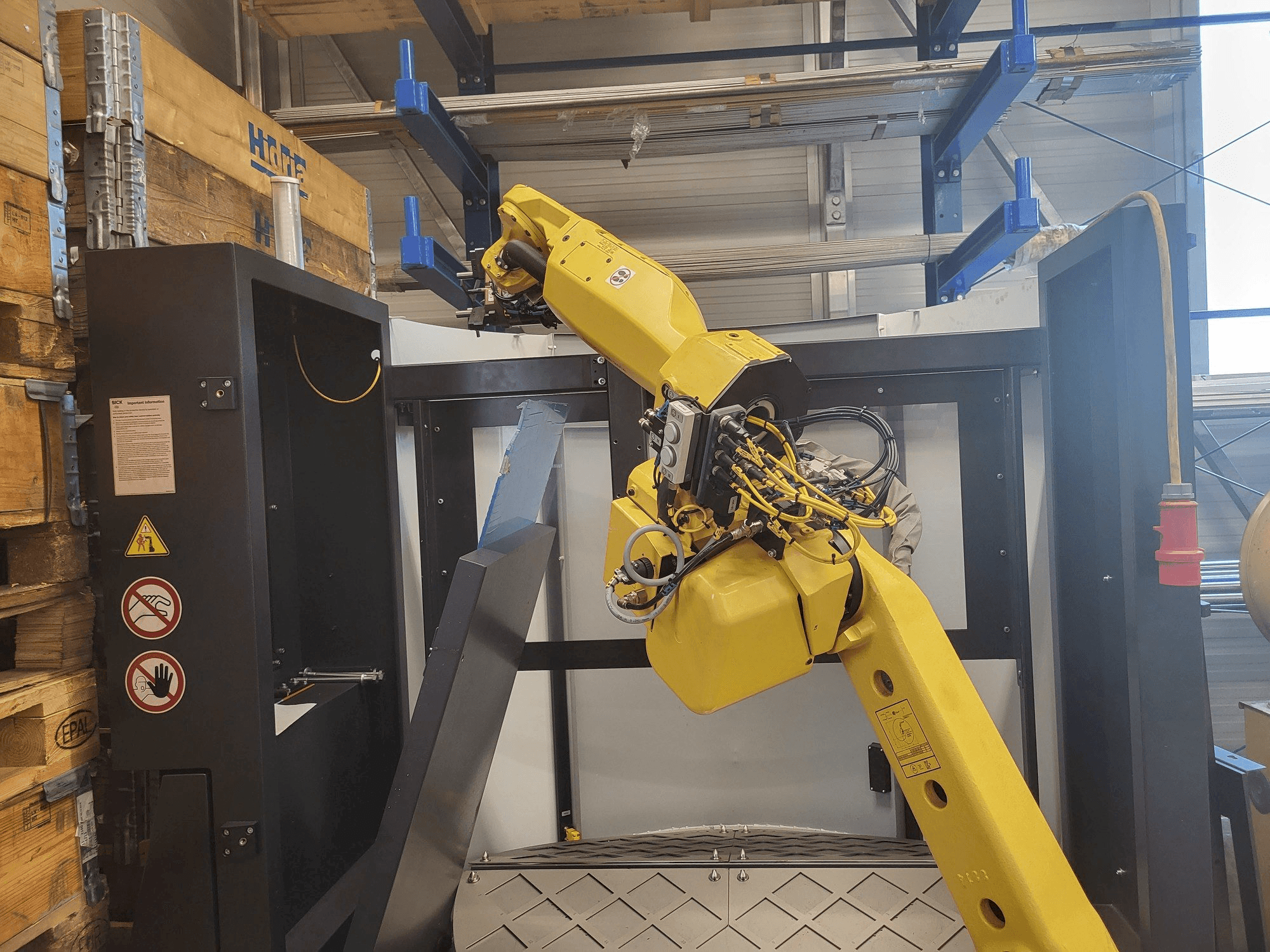 Vista frontale della macchina HALTER Load Assistant U-20