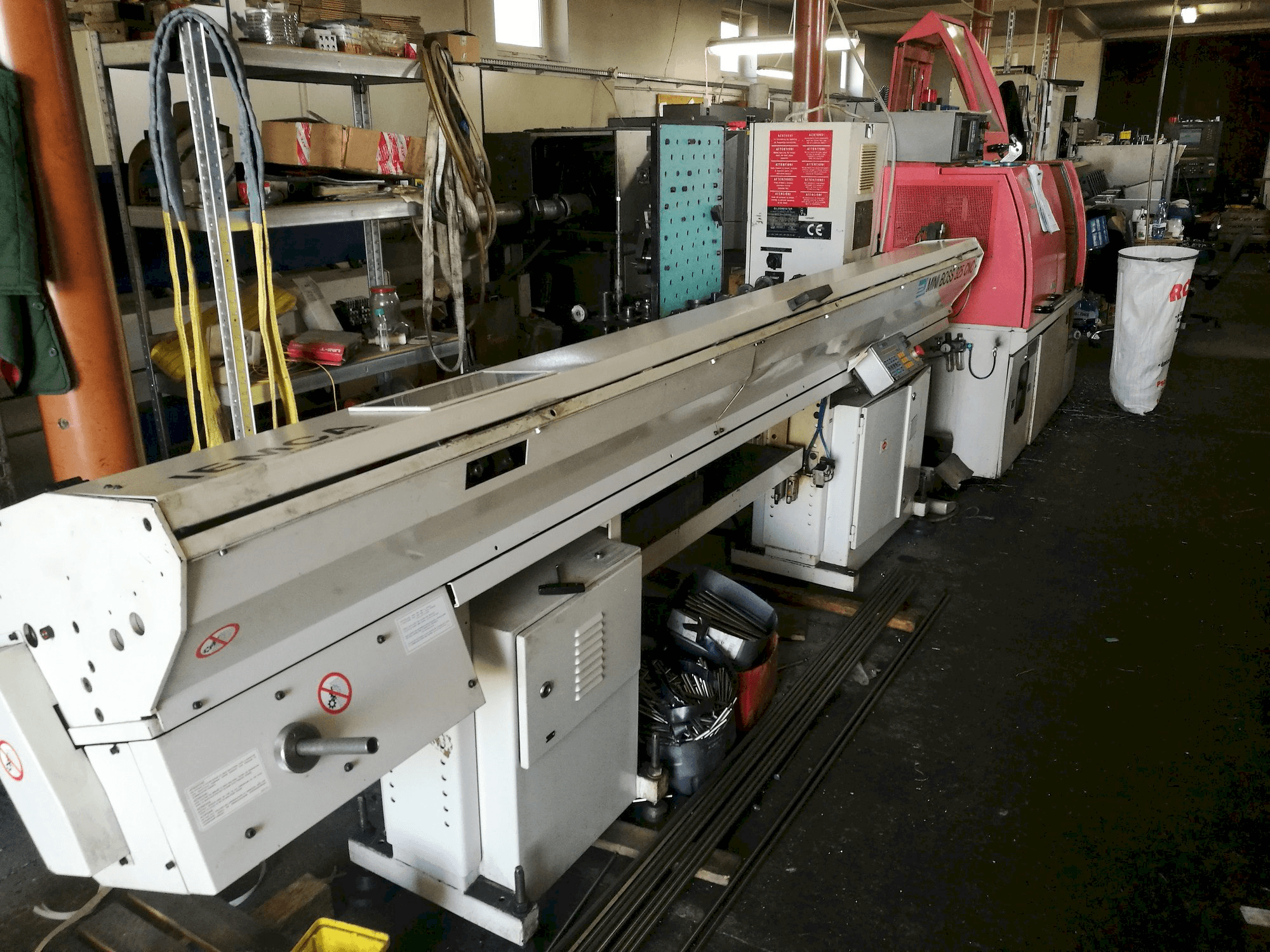 Vista frontale della macchina Gildemeister GLD 20-4A