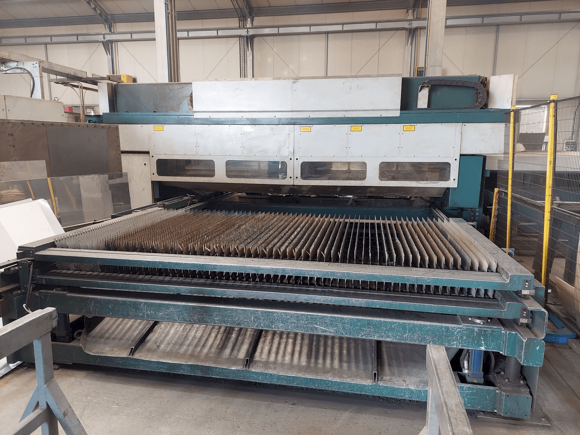 Vista frontale della macchina ADIGE LT COMBO