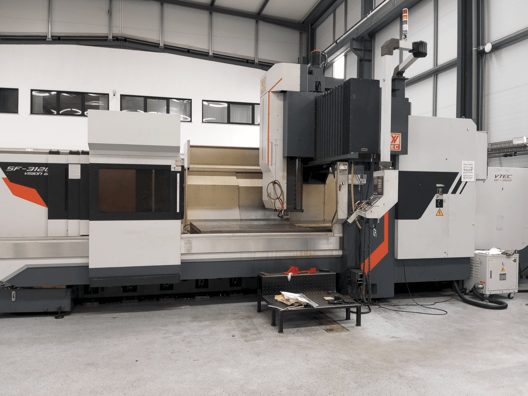 Vista frontale della macchina Vision Wide VTEC SF-3120
