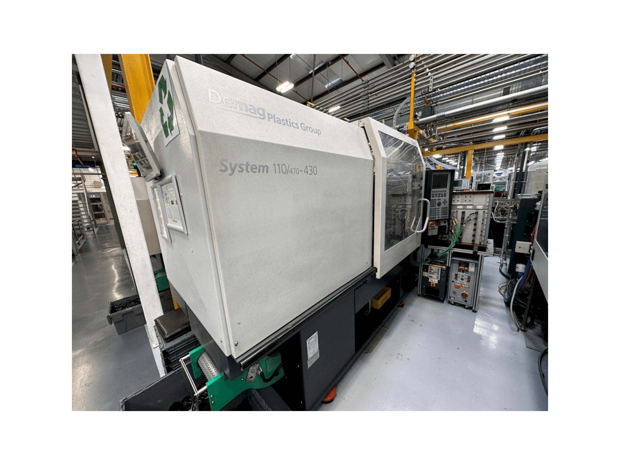 Vista frontale della macchina DEMAG System 110/470-430