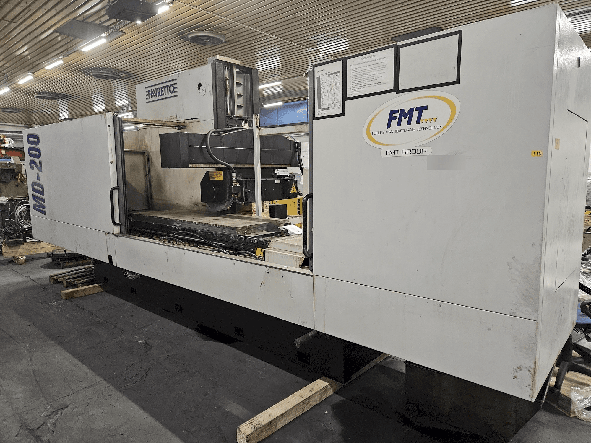 Vista frontale della macchina FAVRETTO MD 200