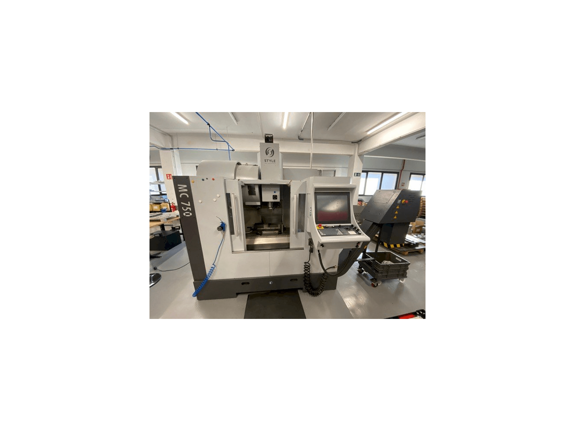 Vista frontale della macchina STYLE MC 750