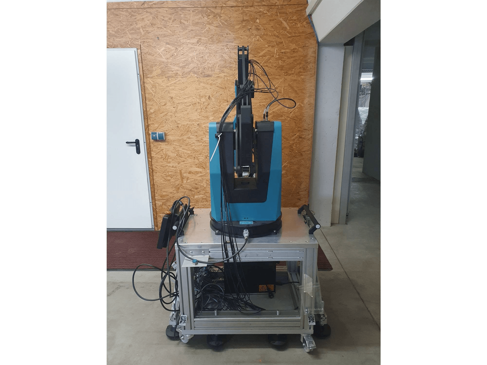 Vista frontale della macchina Fruitcore HORST 1400