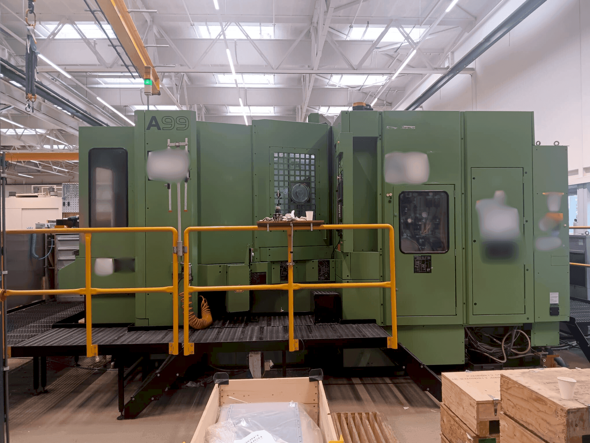 Vista frontale della macchina Makino A99-A188