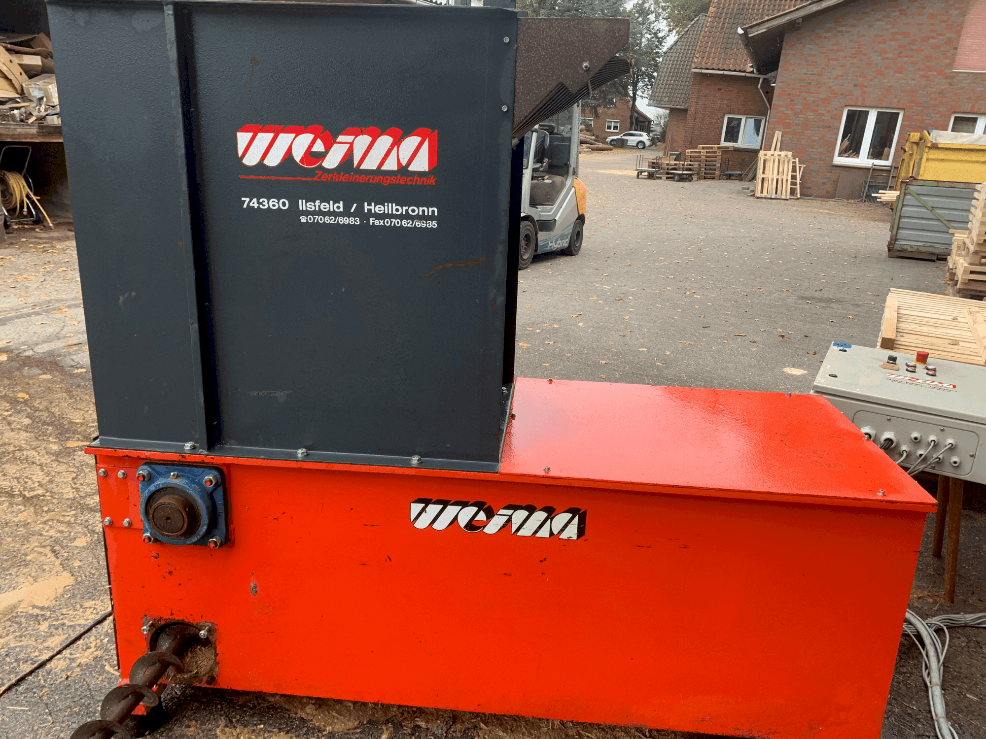 Vista frontale della macchina WEIMA WL 4