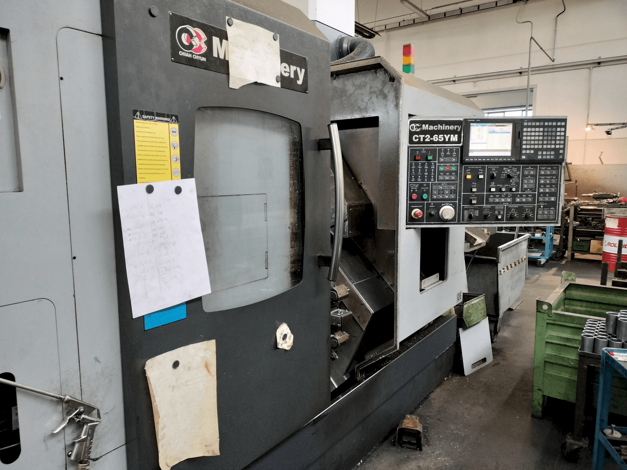 Vista frontale della macchina CC Machinery CT2-65YM