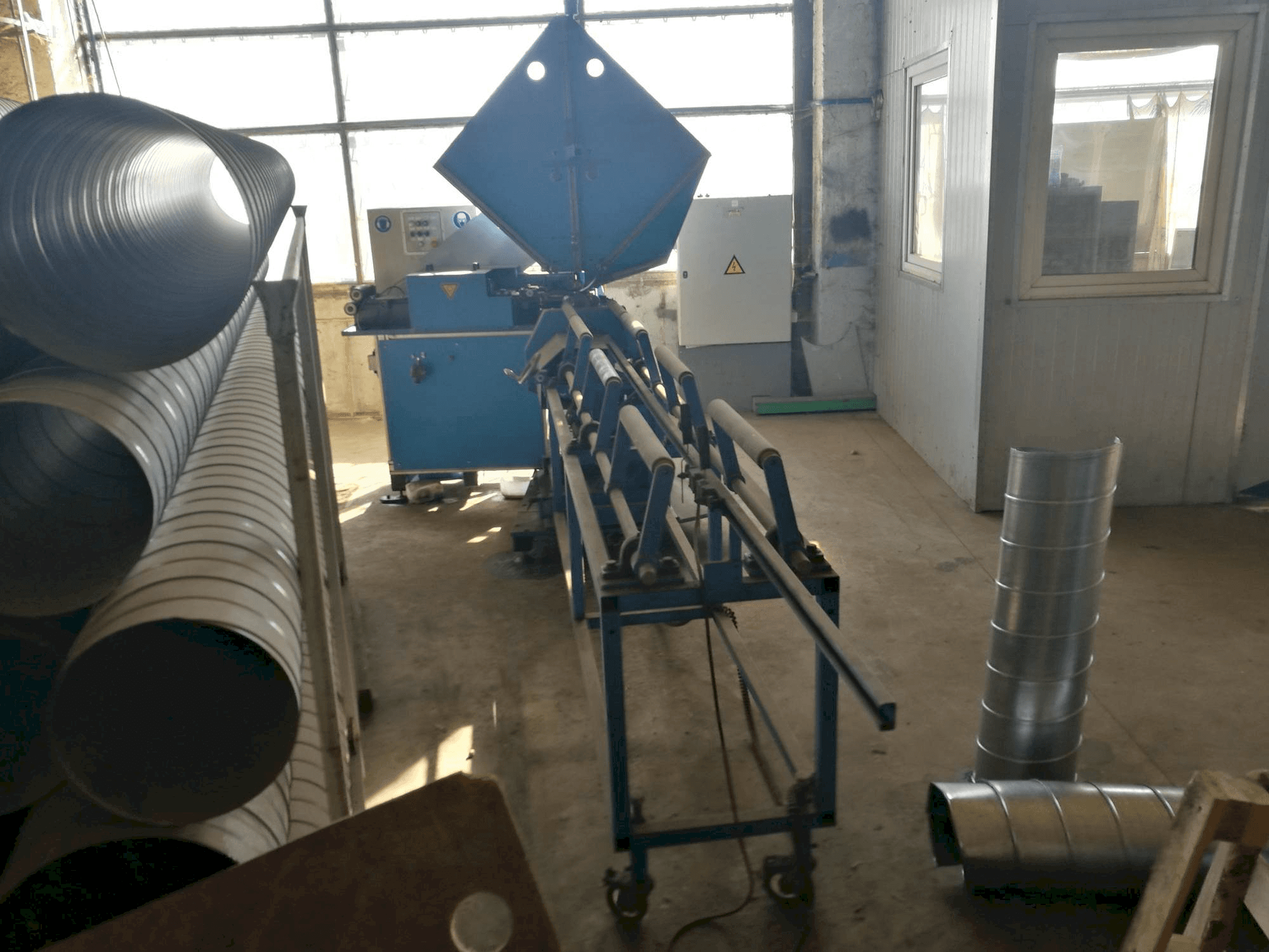 Vista frontale della macchina SPIRO ALPHA 6