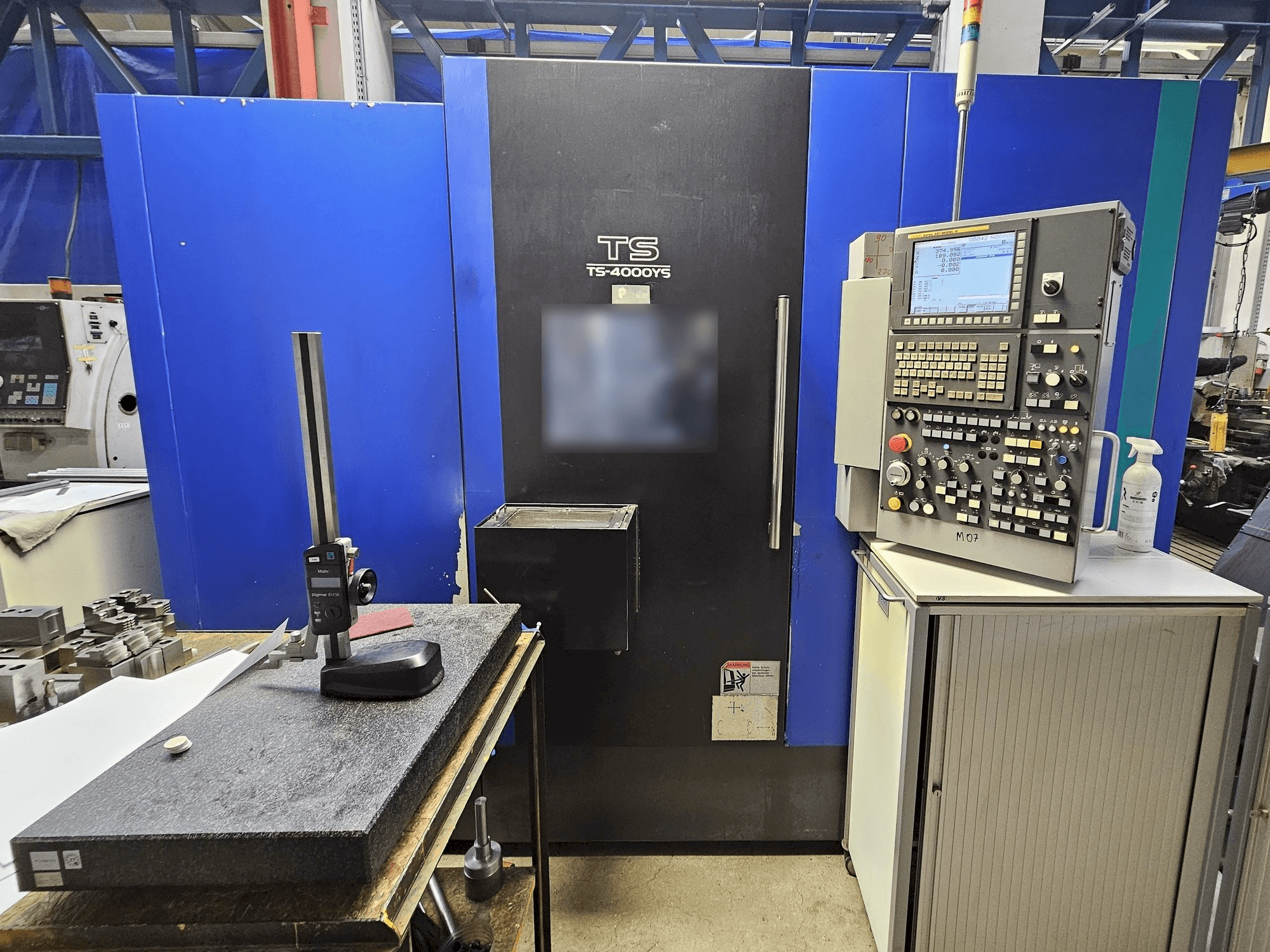 Vista frontale della macchina Takisawa TS-4000YS