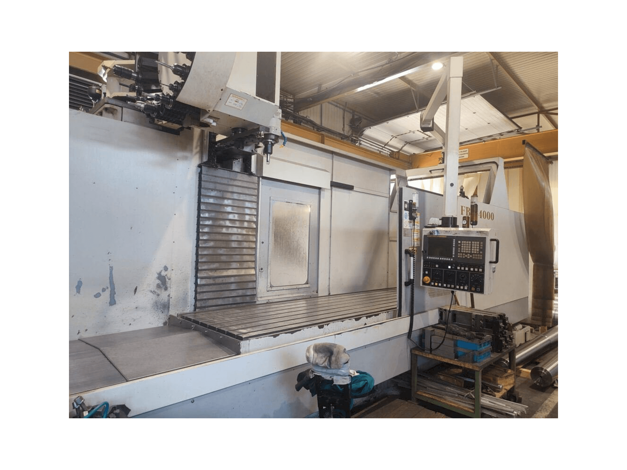 Vista frontale della macchina Eumach FBE-4000