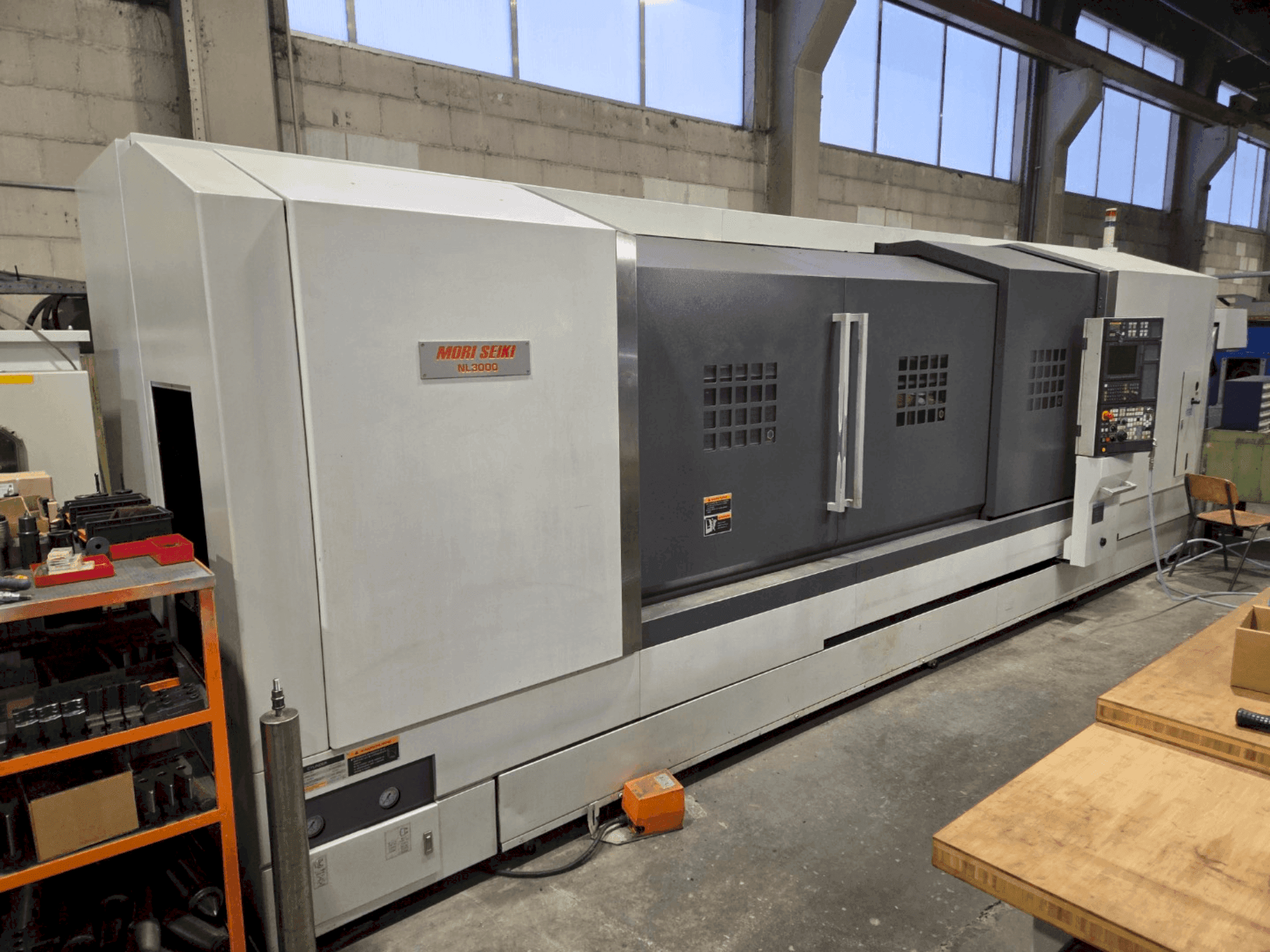 Vista frontale della macchina MORI SEIKI MORI SEIKI NL3000/3000