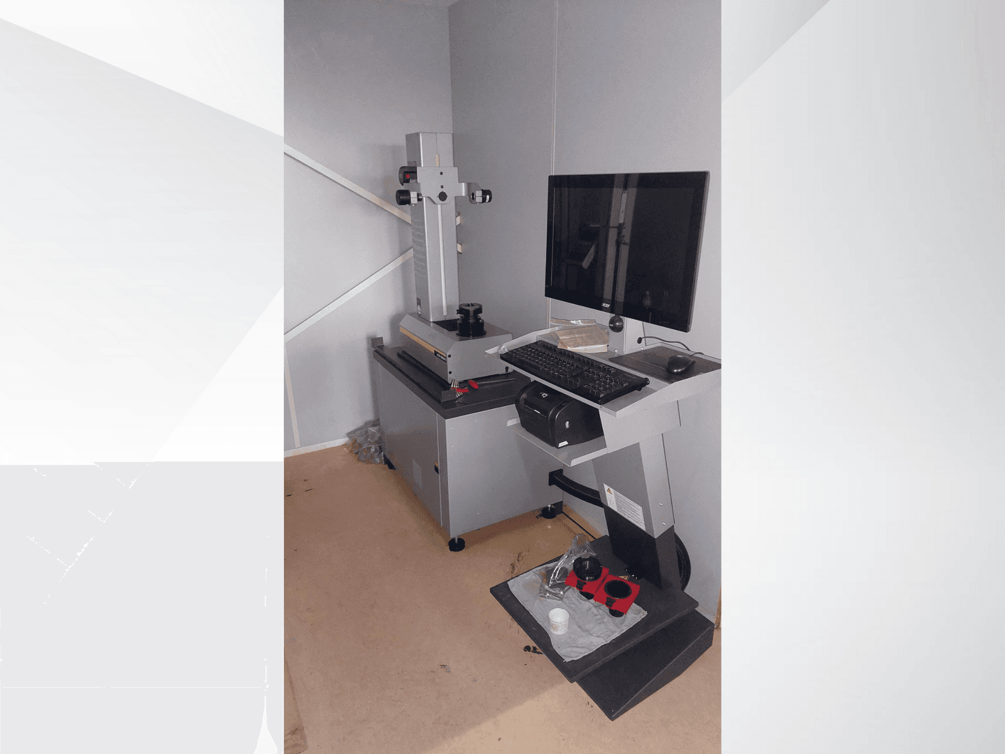 Vista frontale della macchina Zoller Smile 600/4