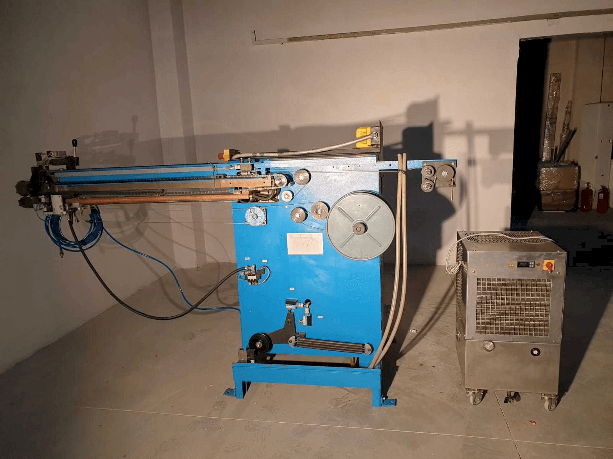 Vista frontale della macchina SPIRO VSTW-E Hg